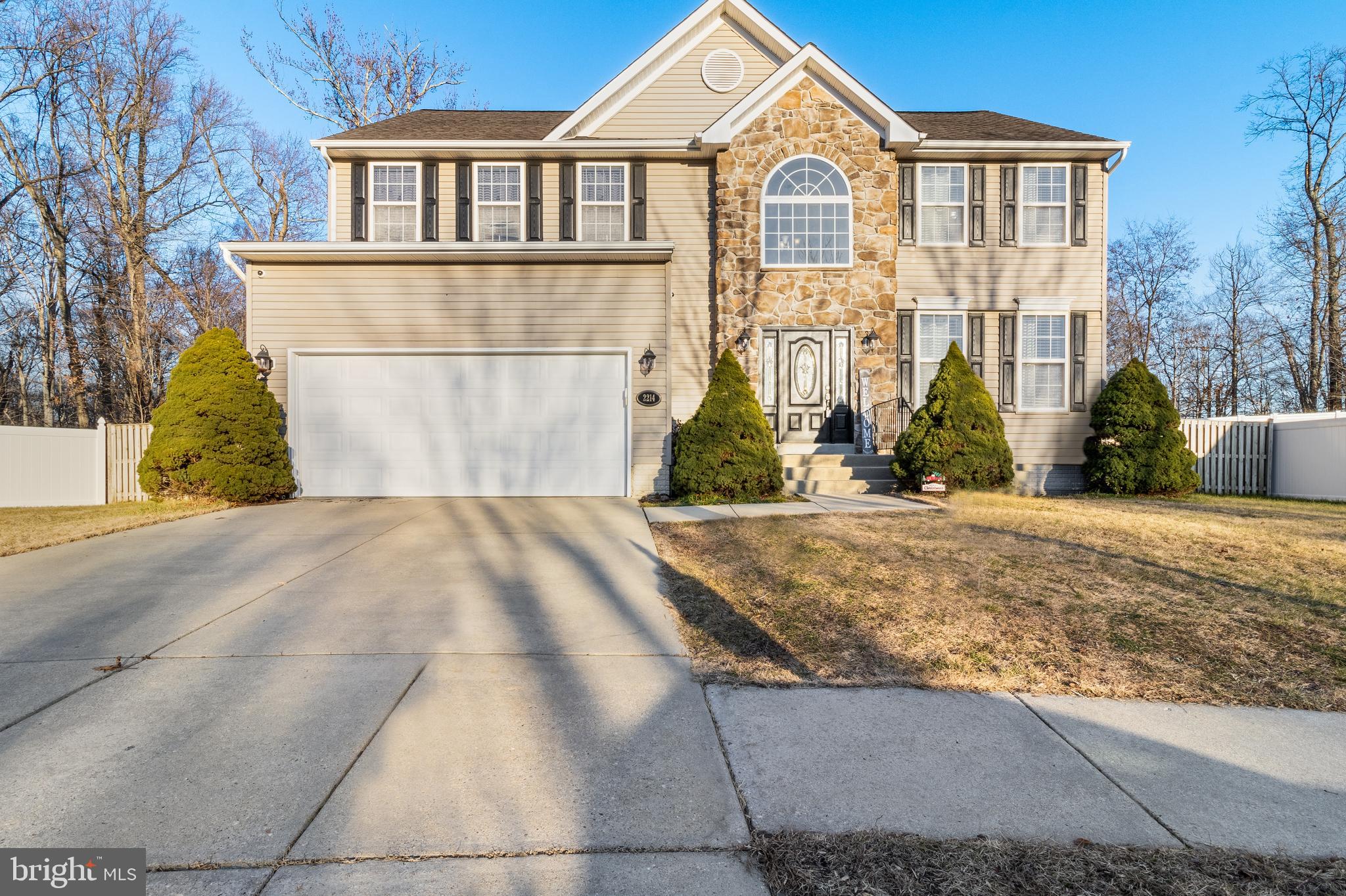 STRAWBERRY HILL EST SUB - Residential