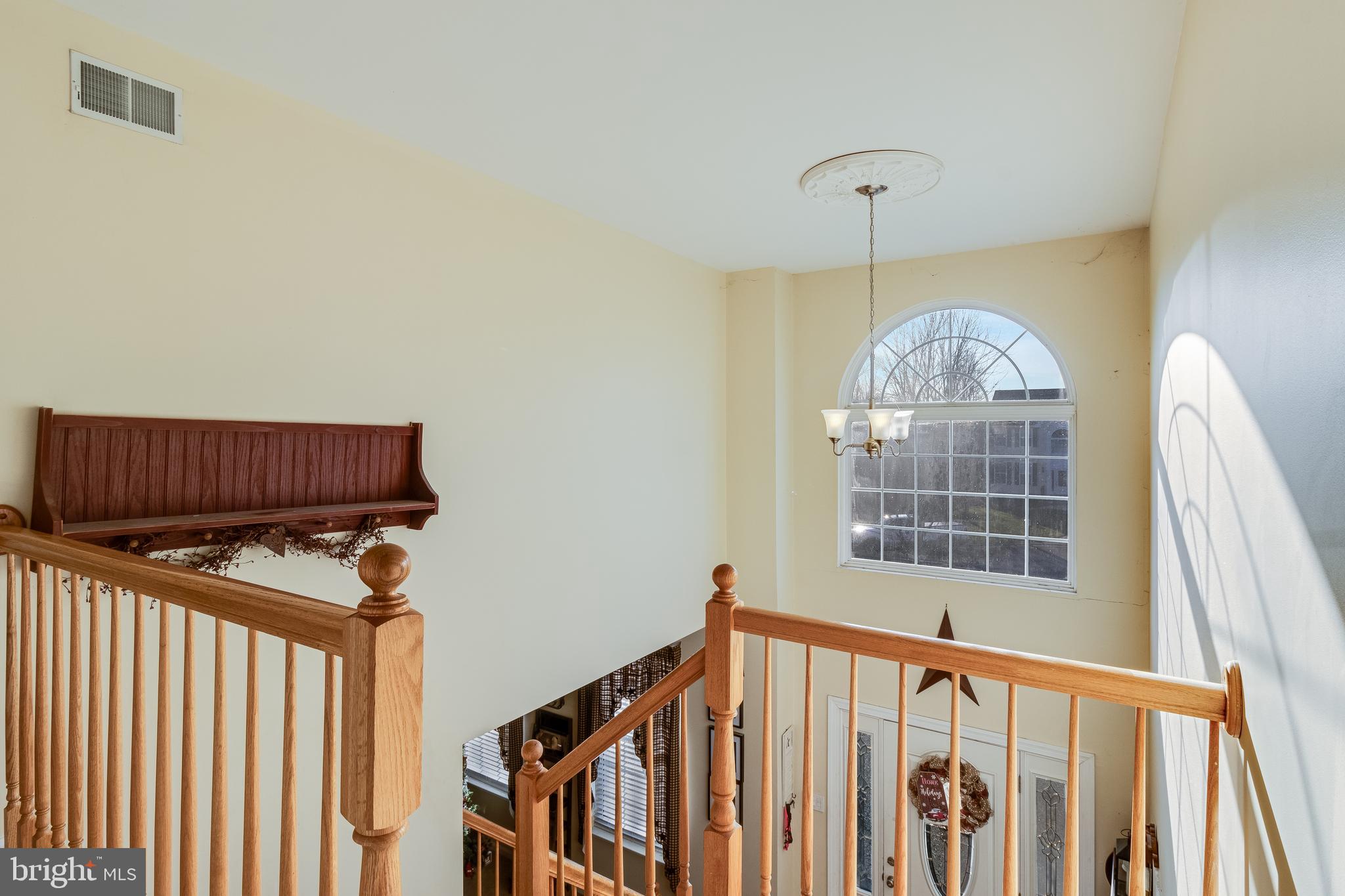 STRAWBERRY HILL EST SUB - Residential