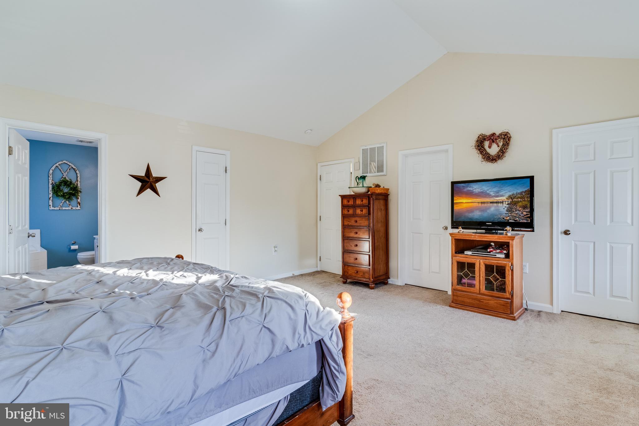 STRAWBERRY HILL EST SUB - Residential