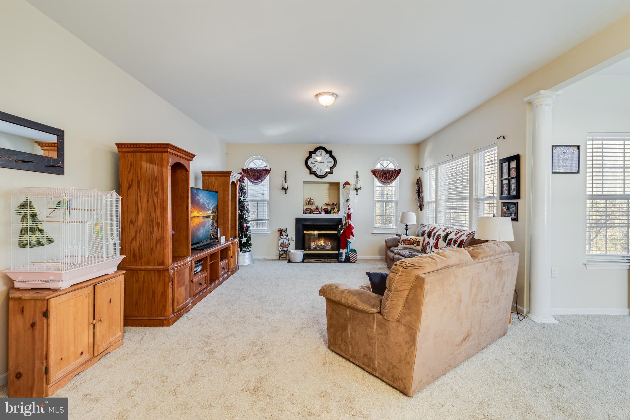 STRAWBERRY HILL EST SUB - Residential