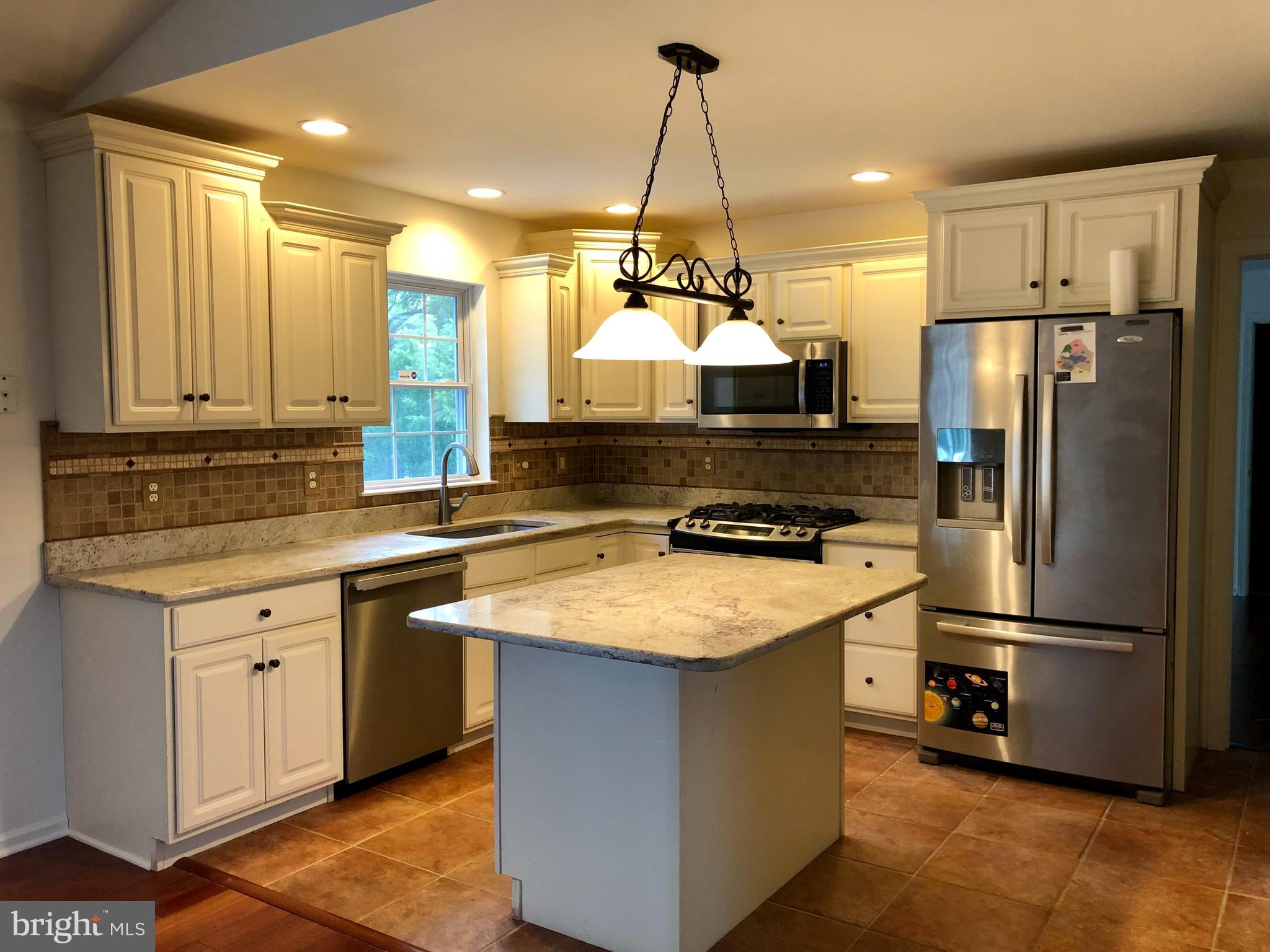 PATHFINDER MEADOWS - Residential Lease