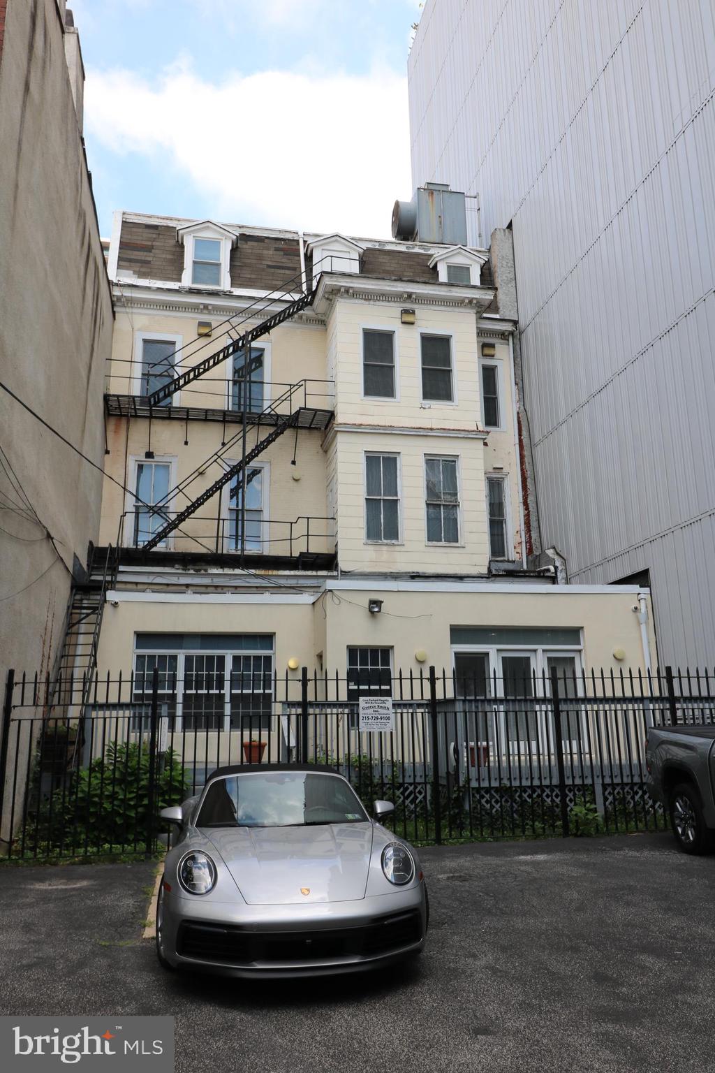 RITTENHOUSE SQUARE - Residential