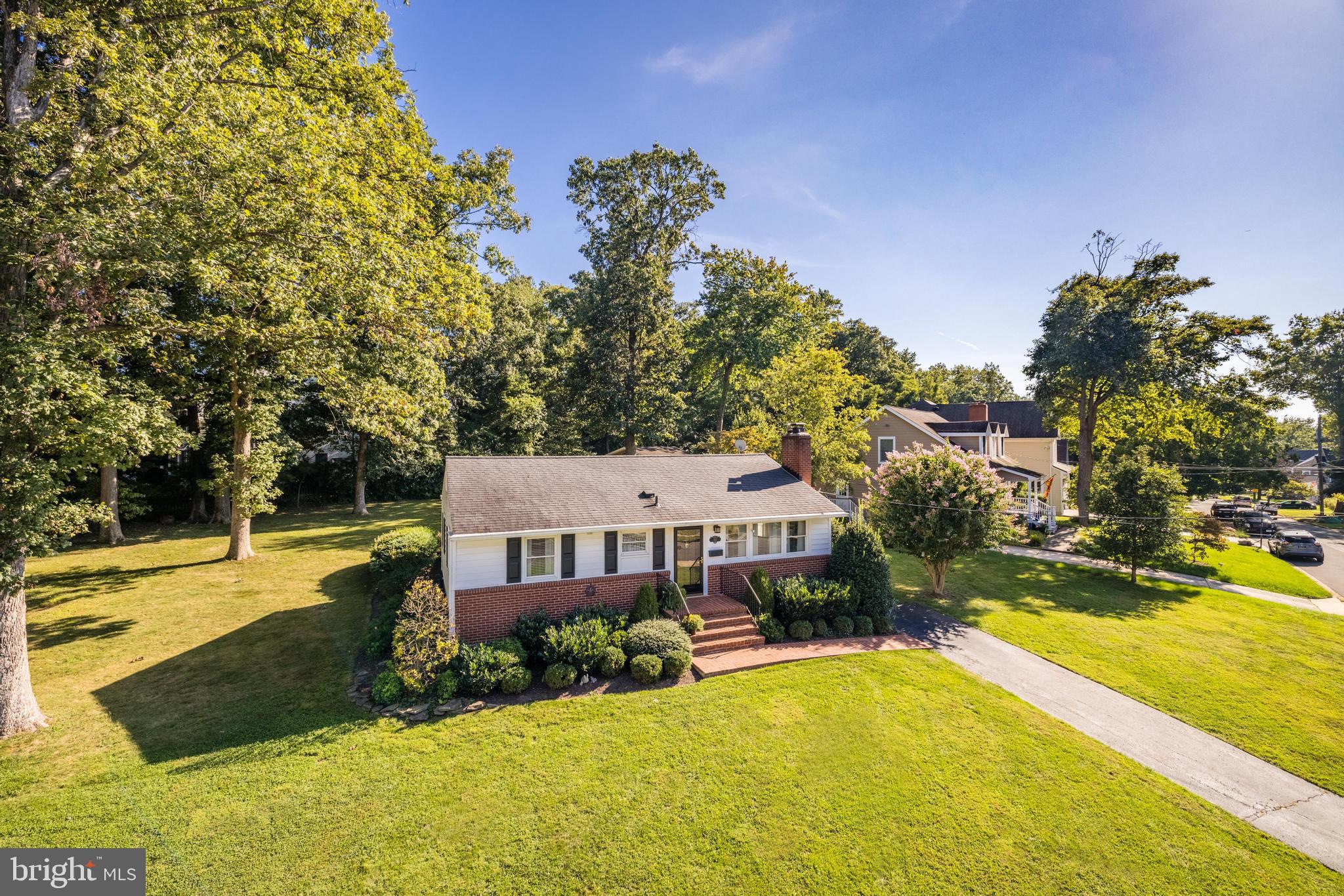 KING CREST - Residential