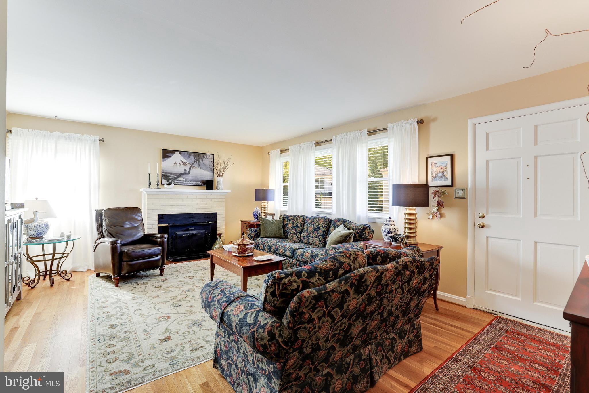 KING CREST - Residential