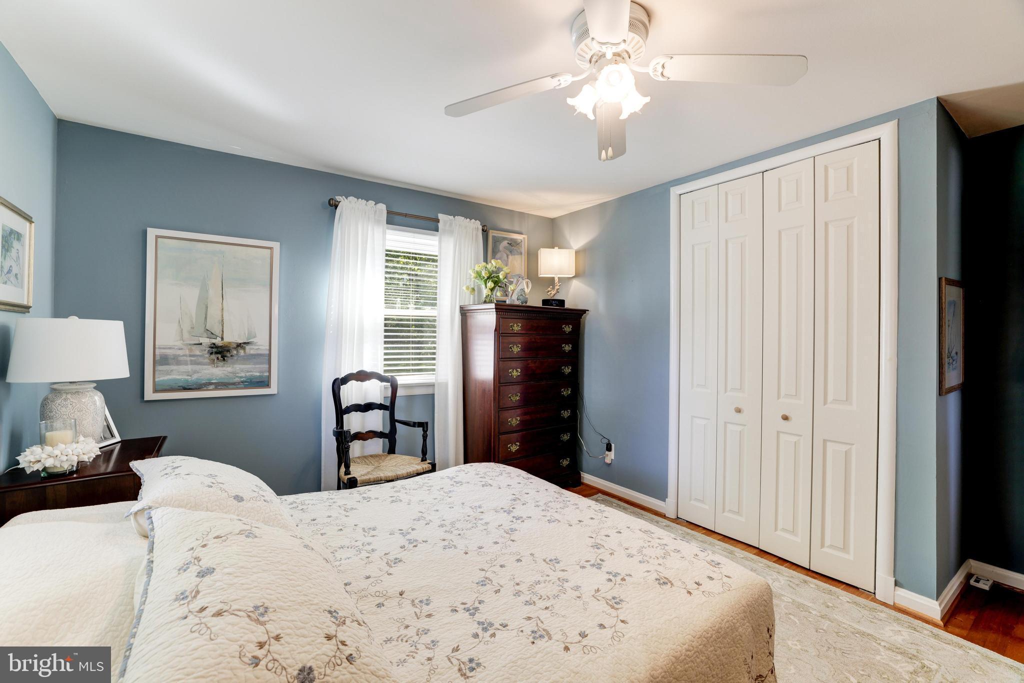 KING CREST - Residential