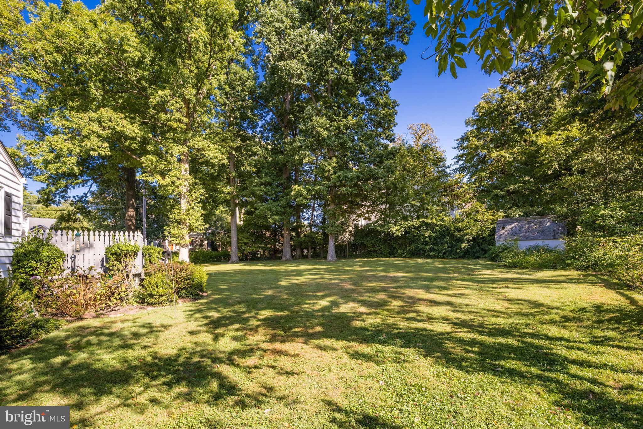 KING CREST - Residential