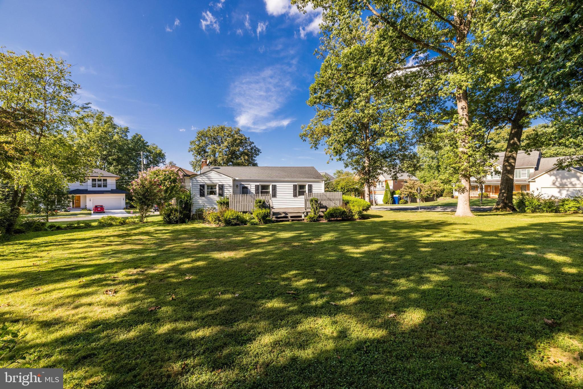 KING CREST - Residential