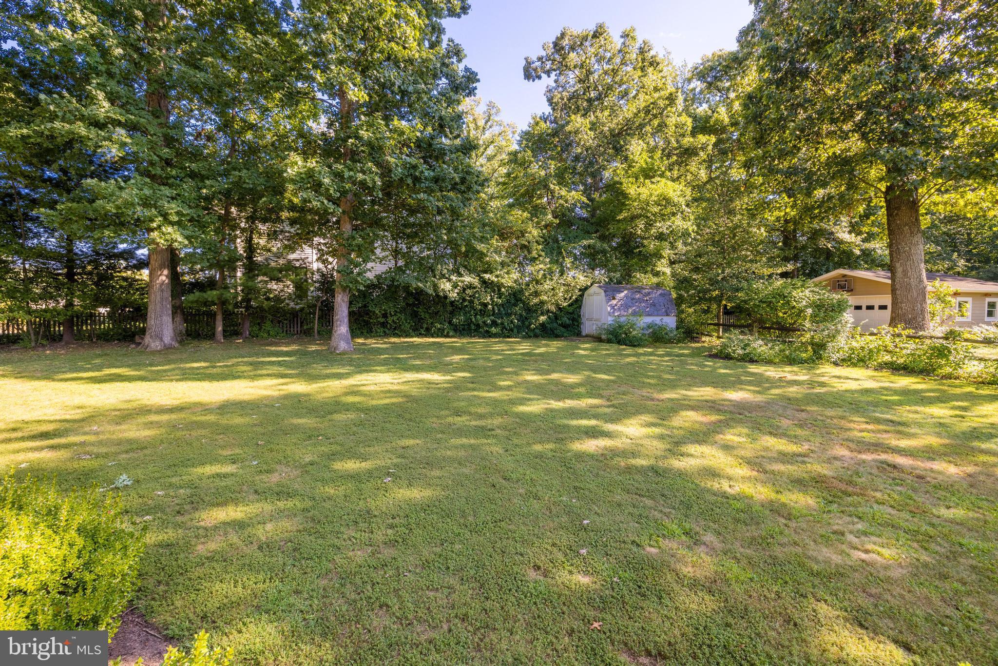 KING CREST - Residential