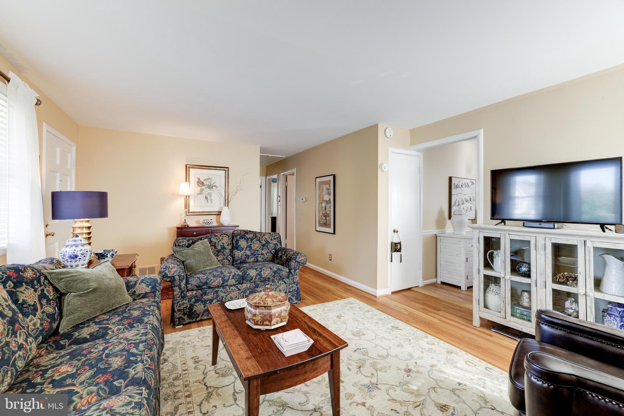 KING CREST - Residential