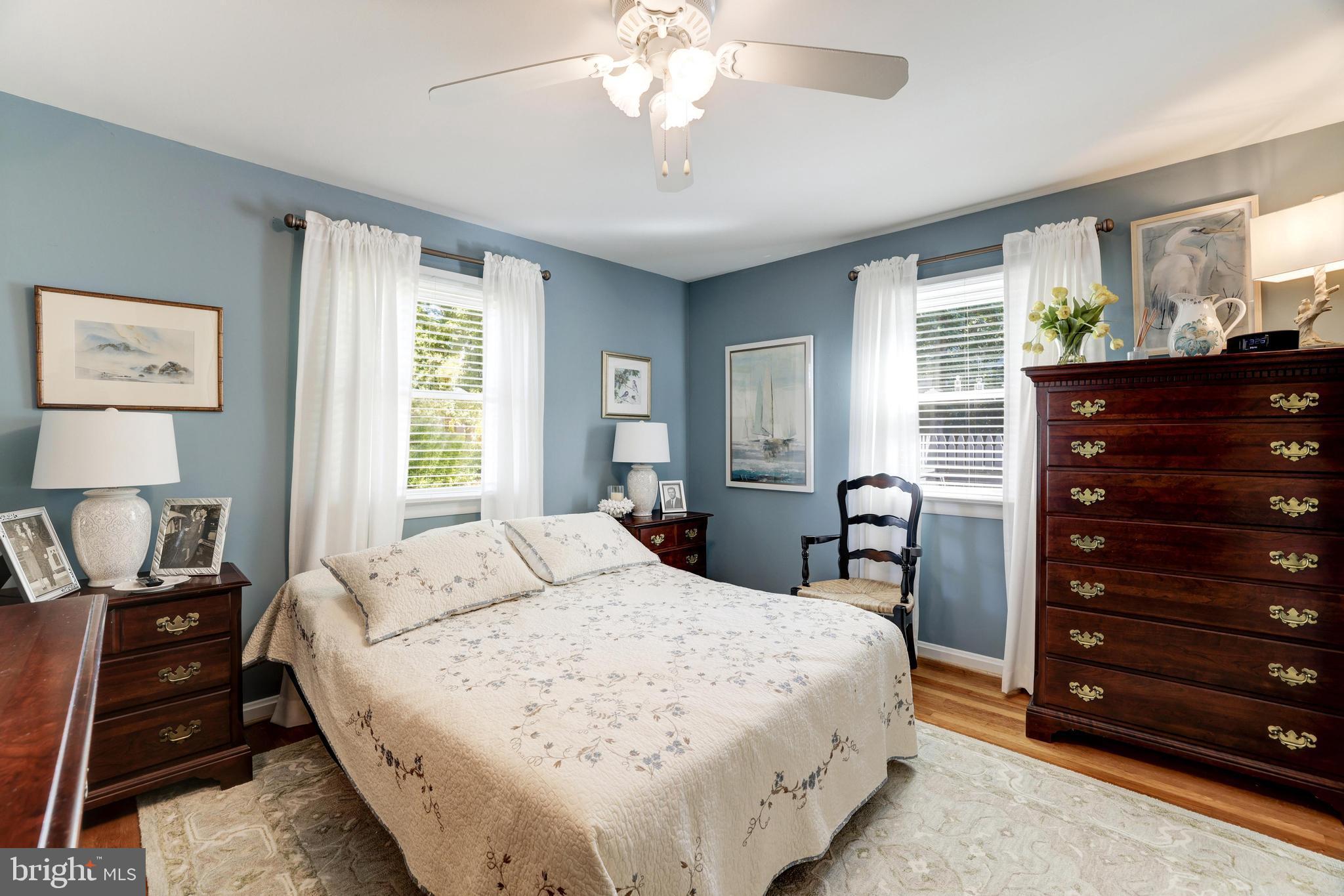 KING CREST - Residential