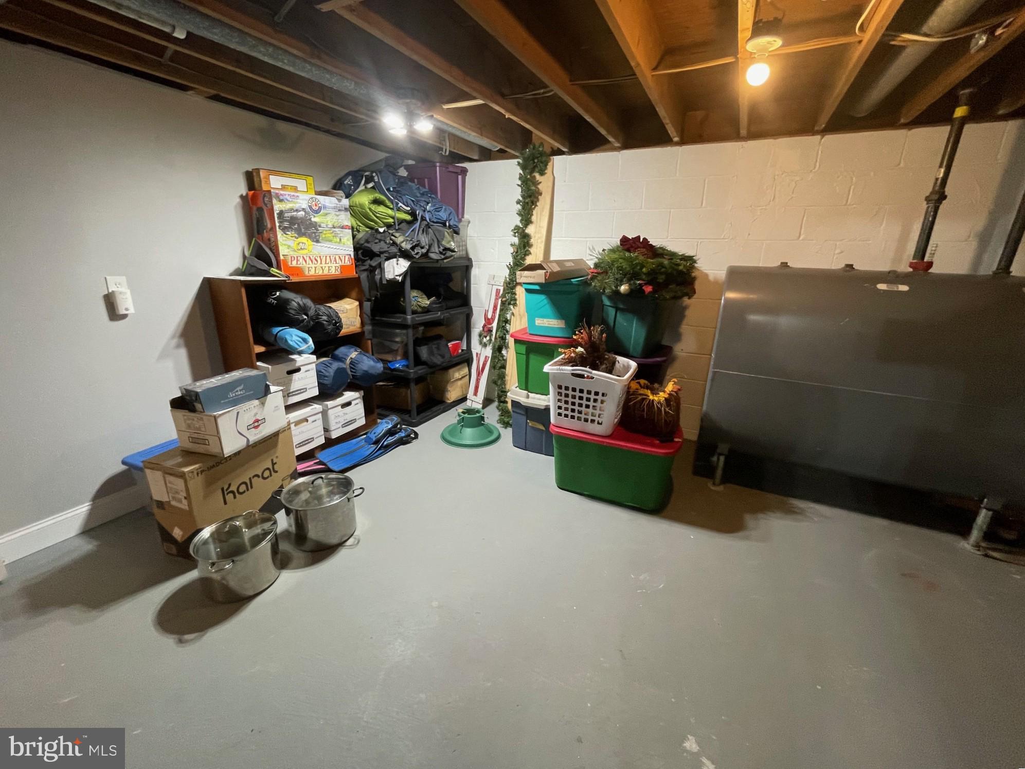 MIFFLIN WOODS - Residential