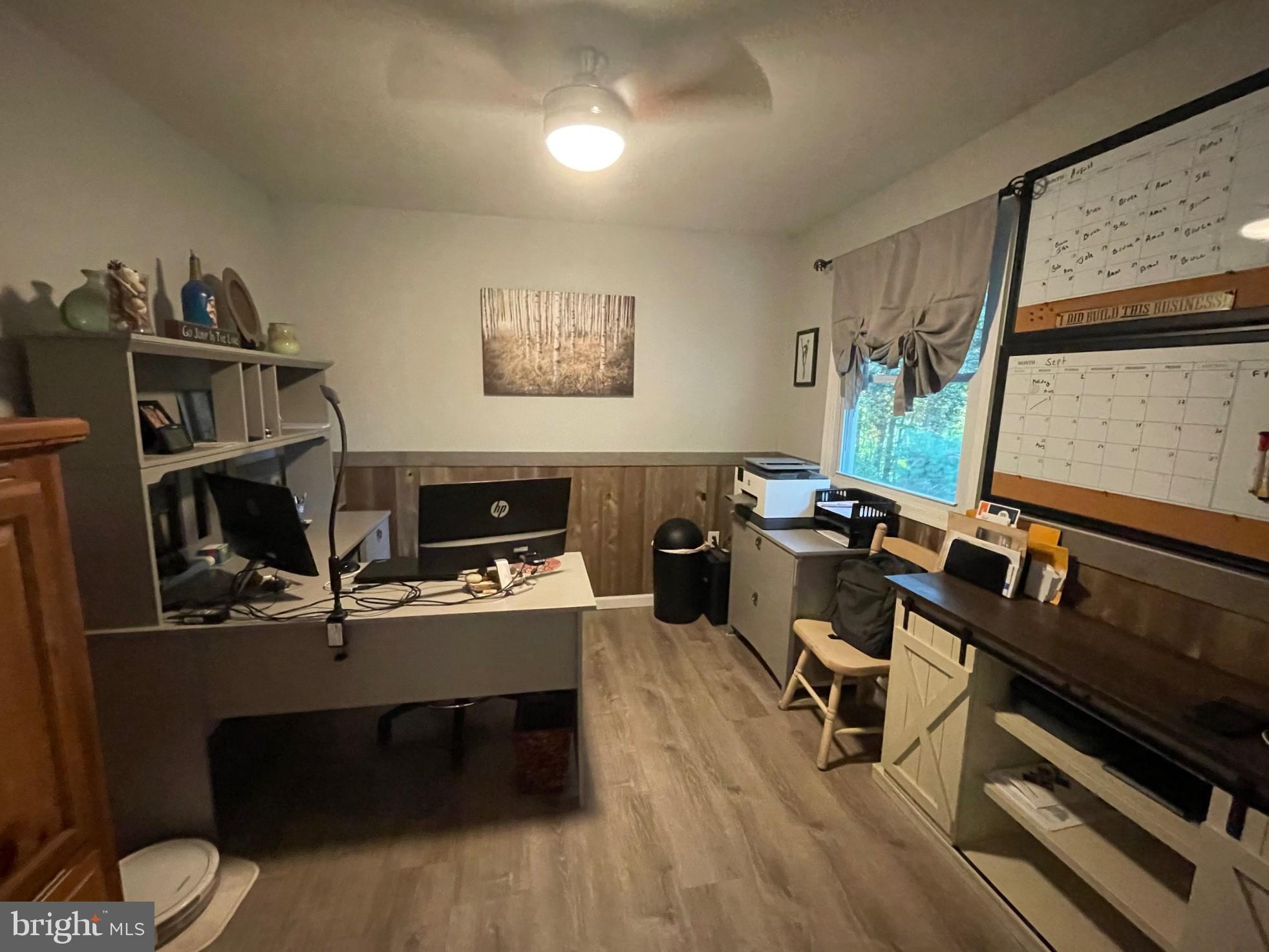 MIFFLIN WOODS - Residential