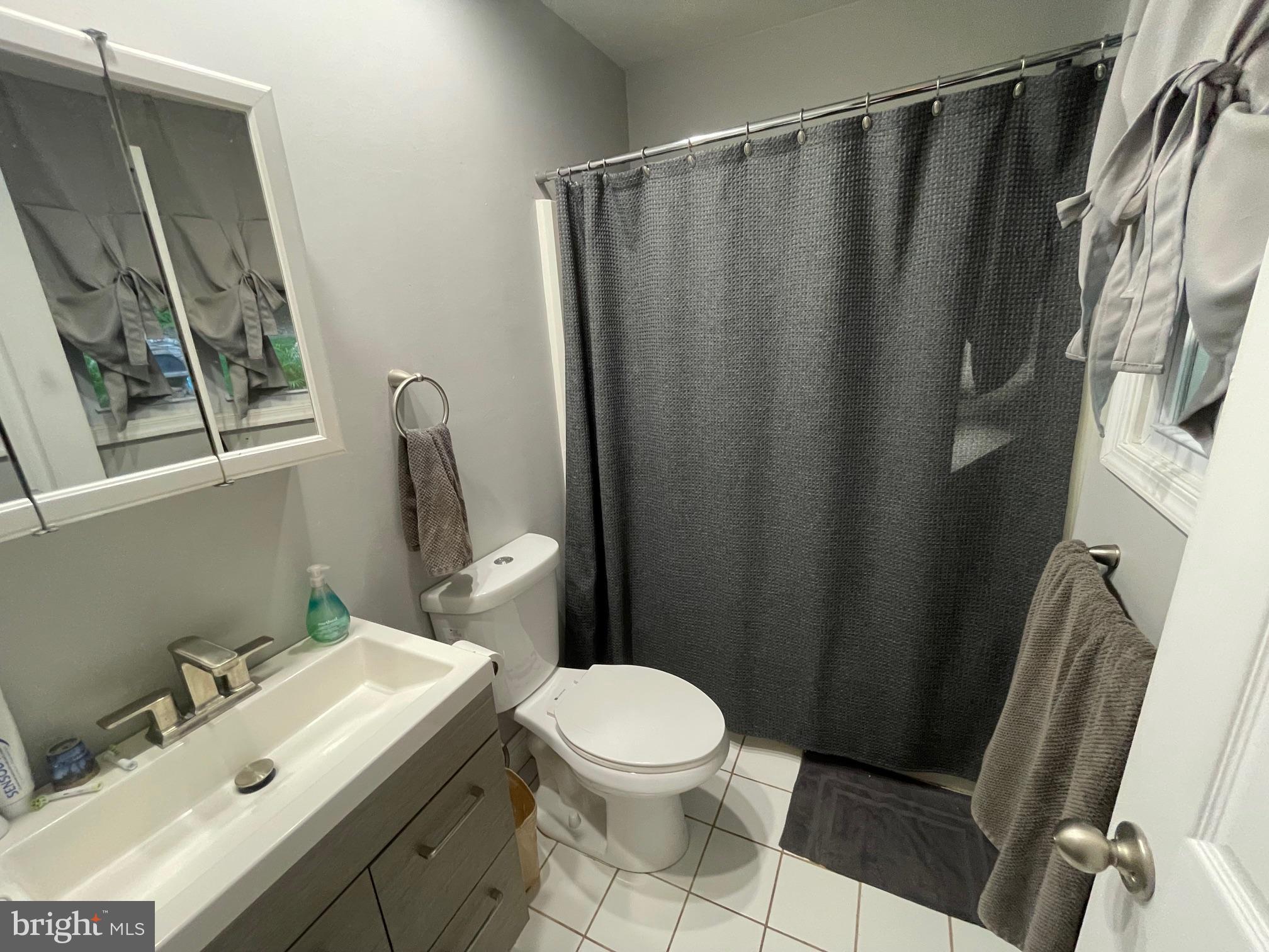 MIFFLIN WOODS - Residential