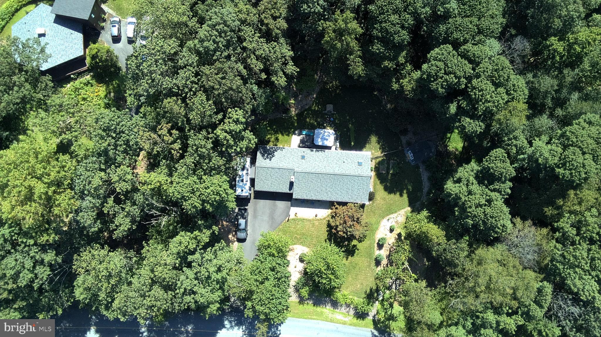 MIFFLIN WOODS - Residential