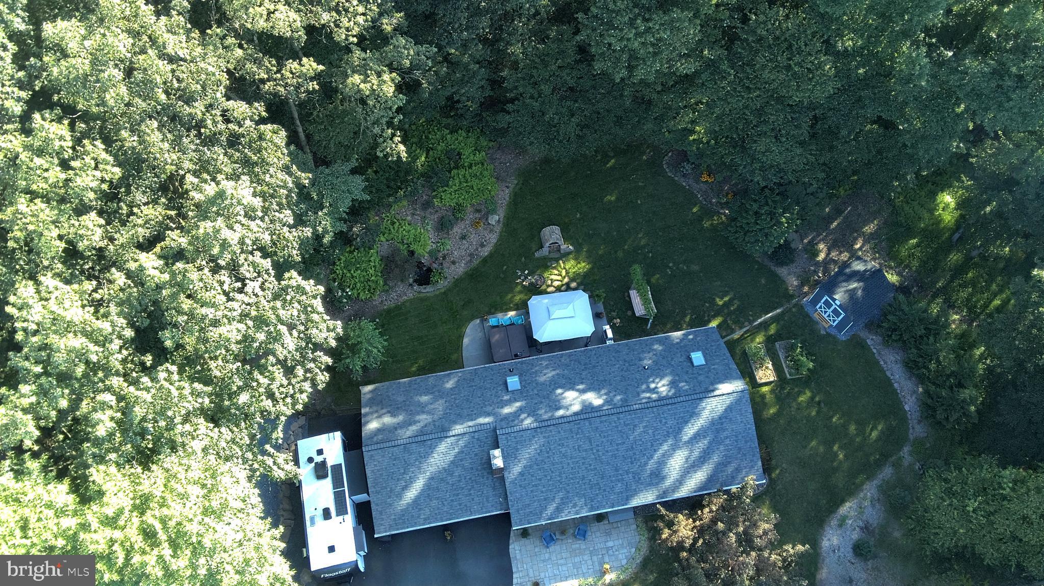 MIFFLIN WOODS - Residential