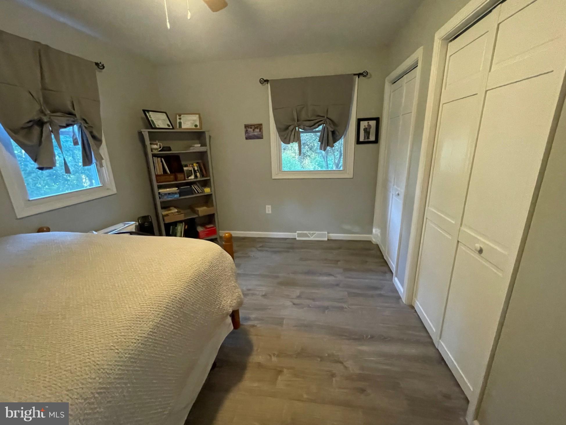 MIFFLIN WOODS - Residential