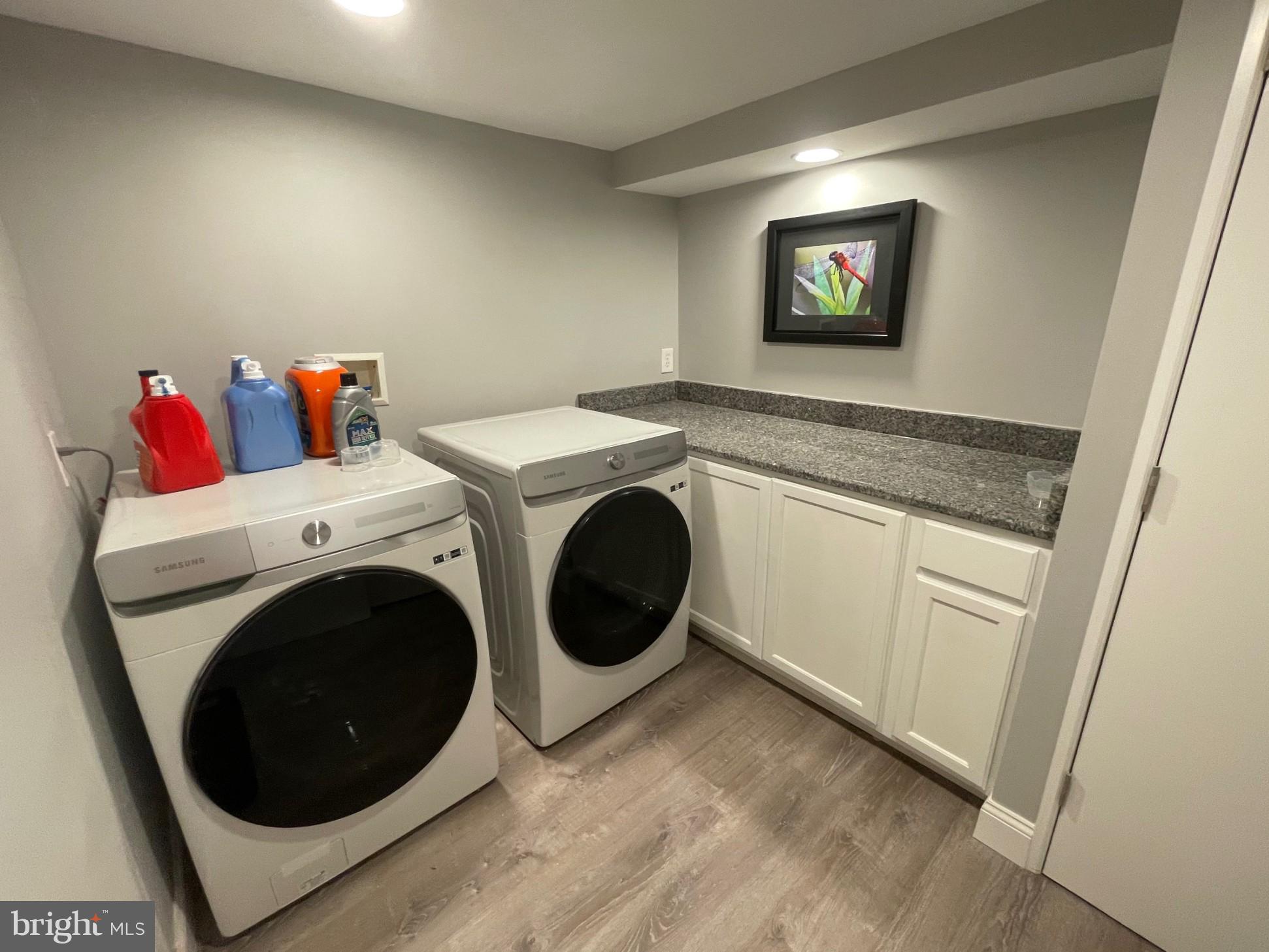 MIFFLIN WOODS - Residential