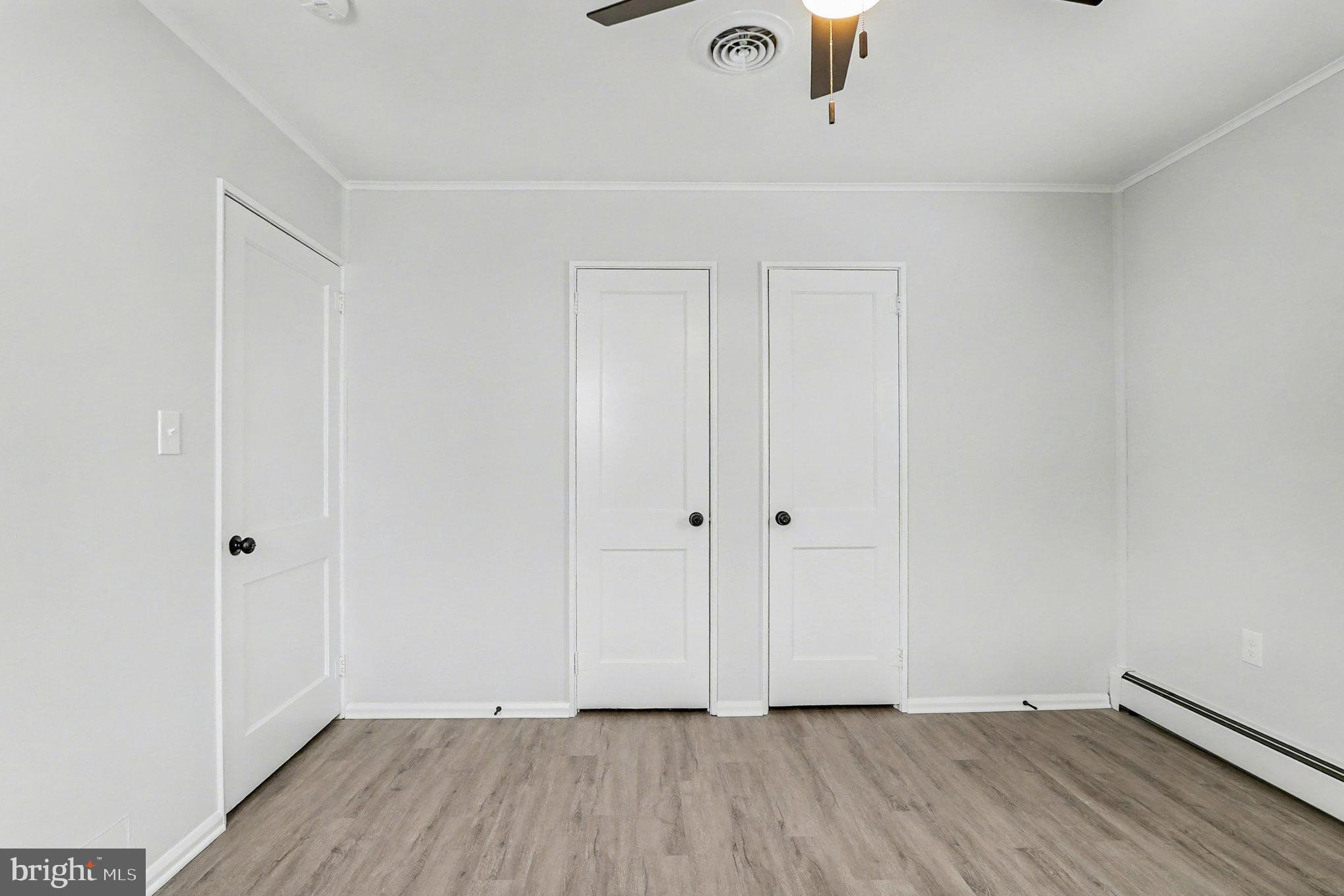 HOWARD PARK - Residential Lease