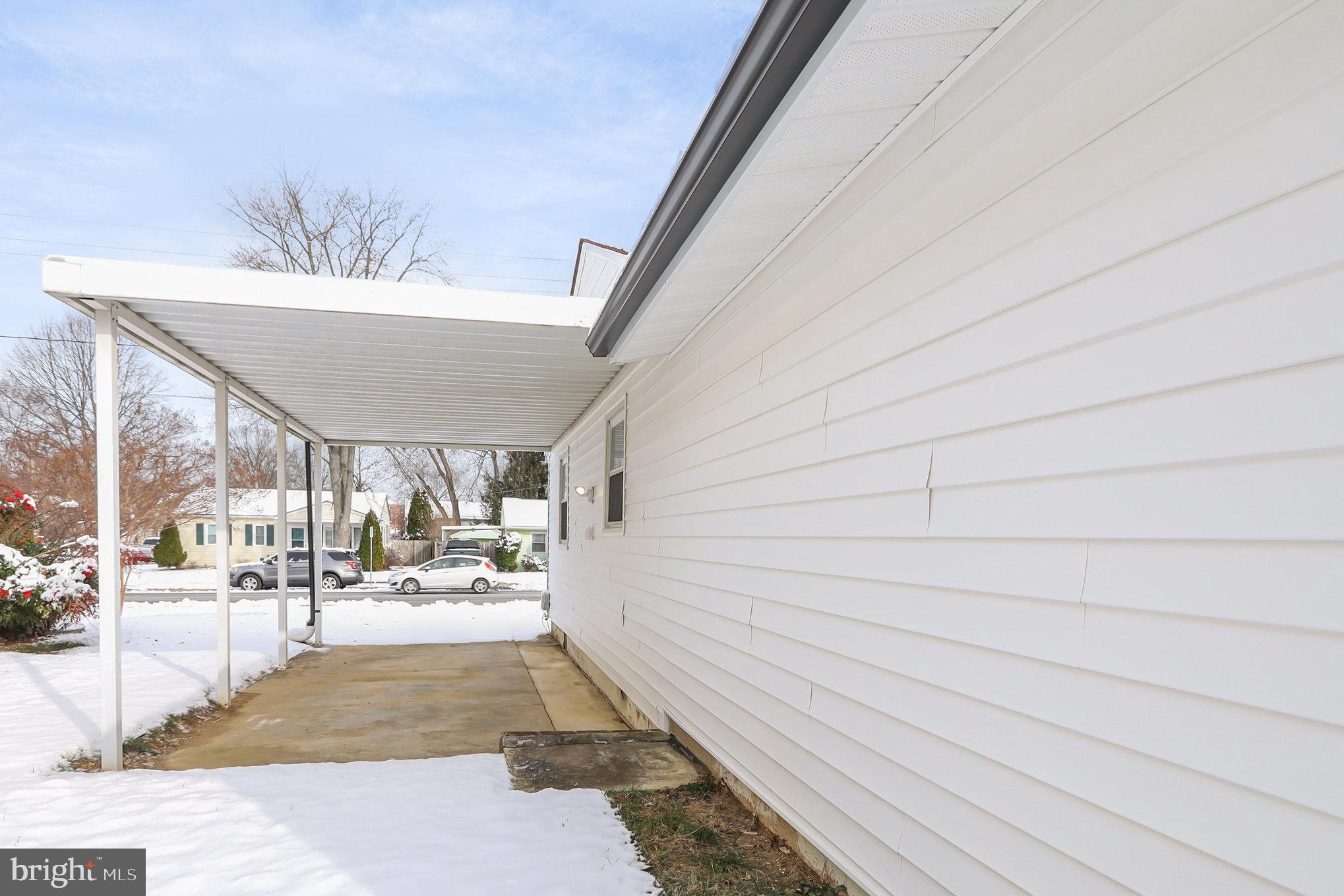 HOWARD PARK - Residential Lease