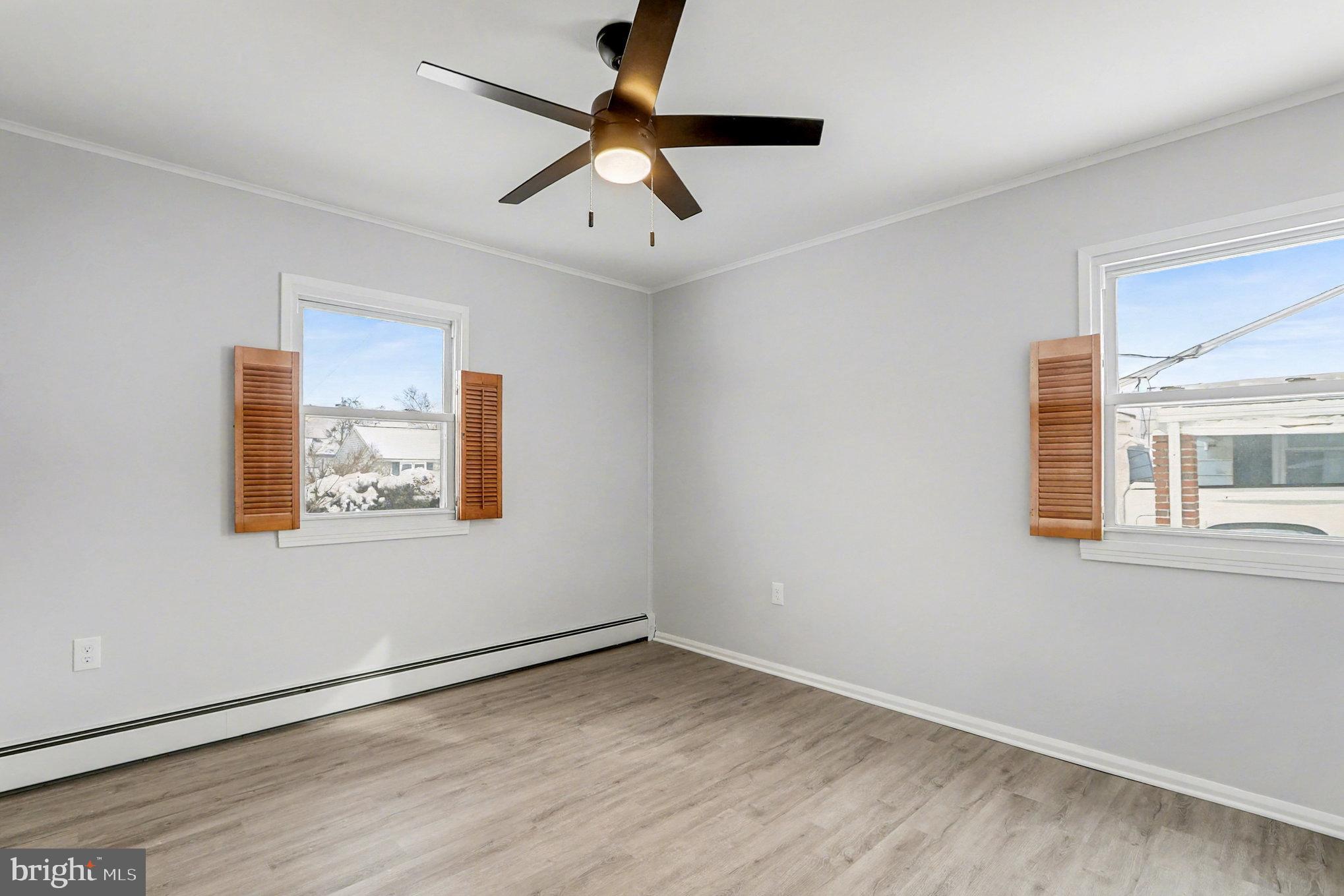 HOWARD PARK - Residential Lease