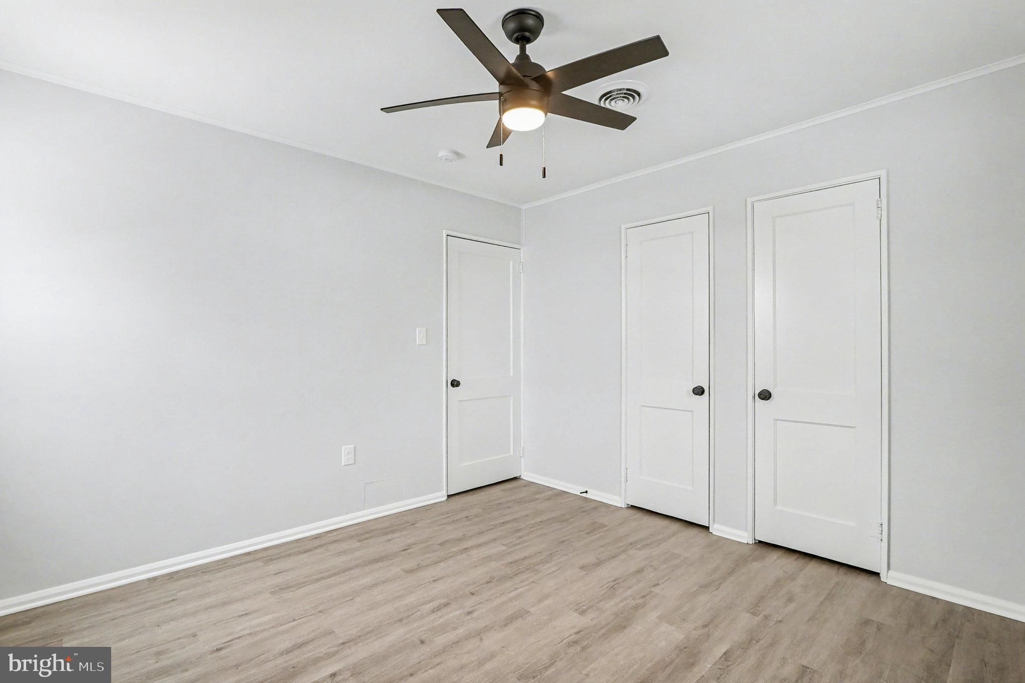 HOWARD PARK - Residential Lease