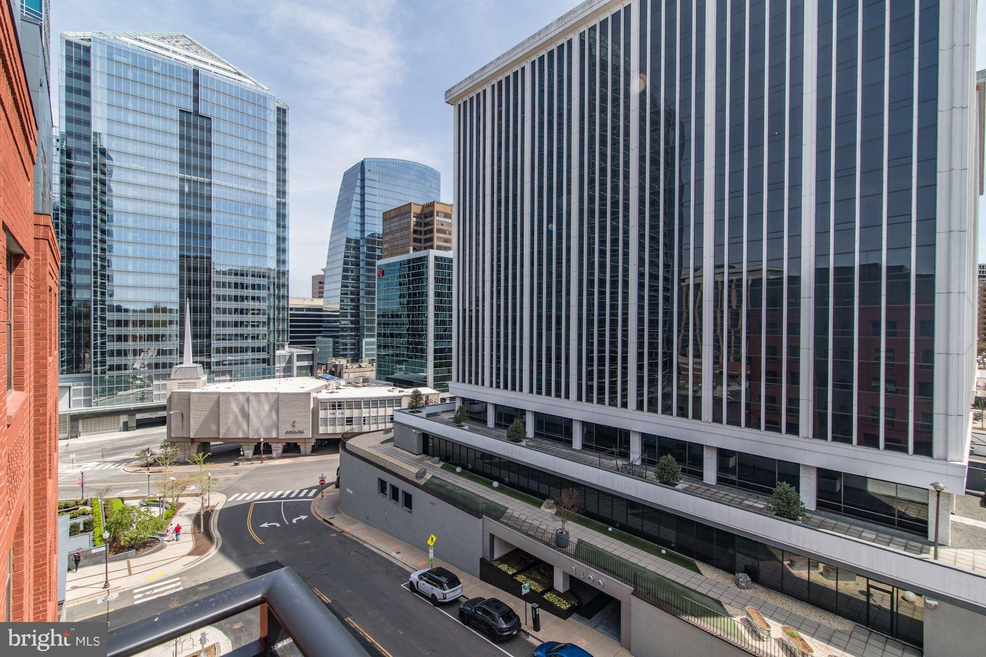 ARLINGTON - Residential Lease