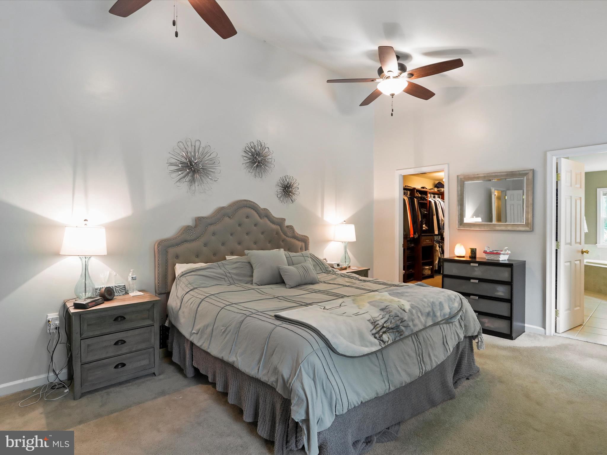 SHERWOOD FOREST - Residential