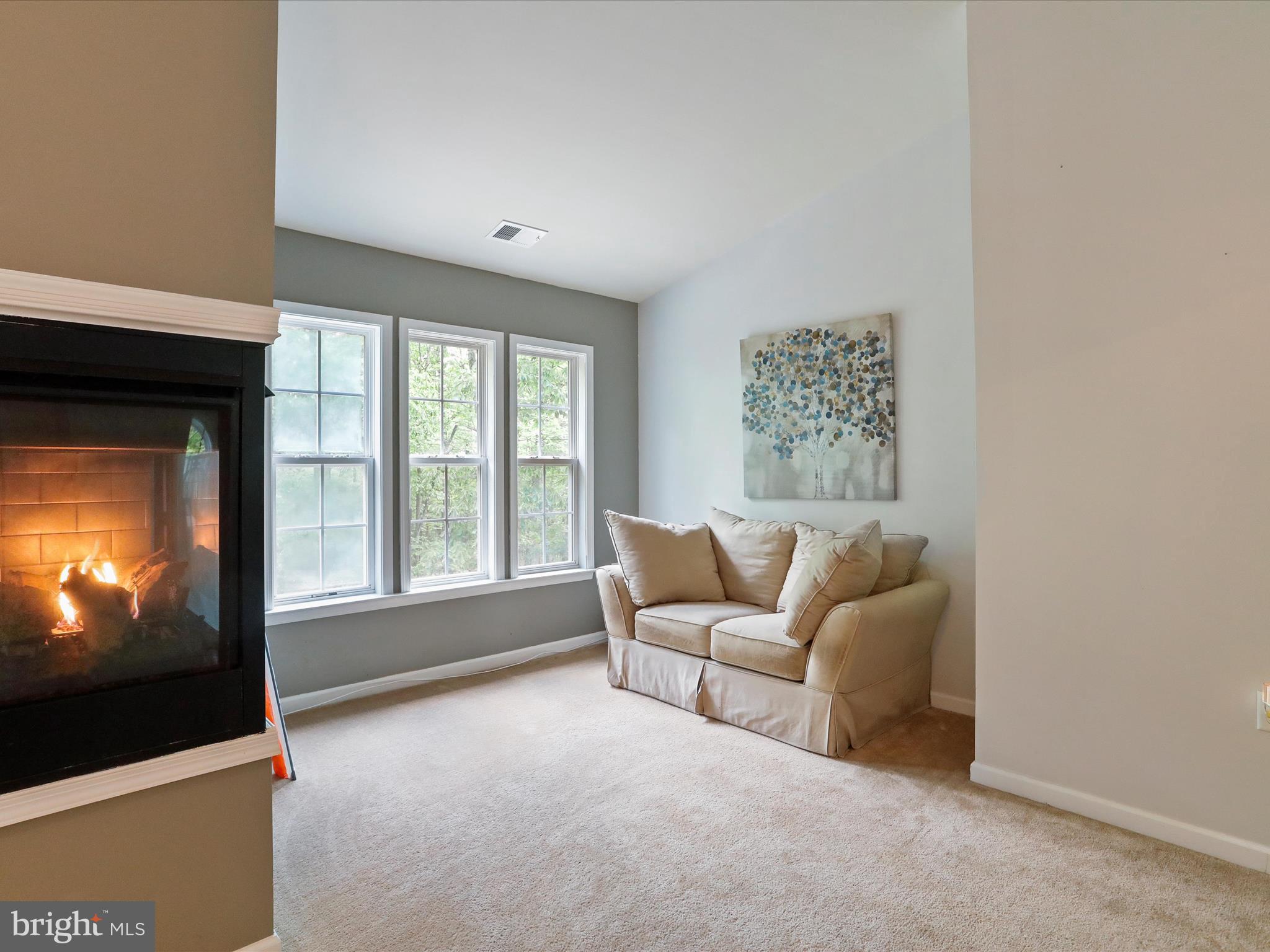 SHERWOOD FOREST - Residential