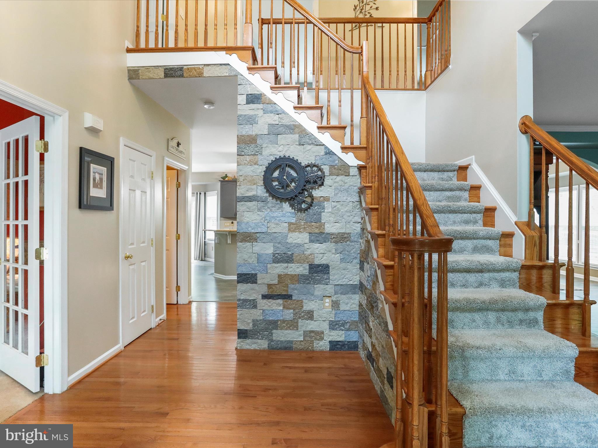 SHERWOOD FOREST - Residential