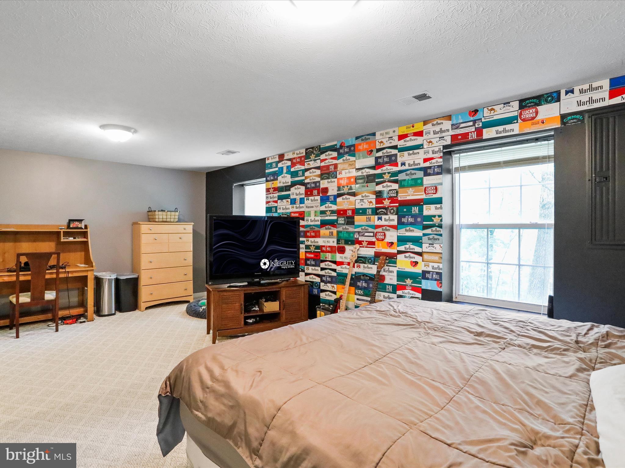 SHERWOOD FOREST - Residential