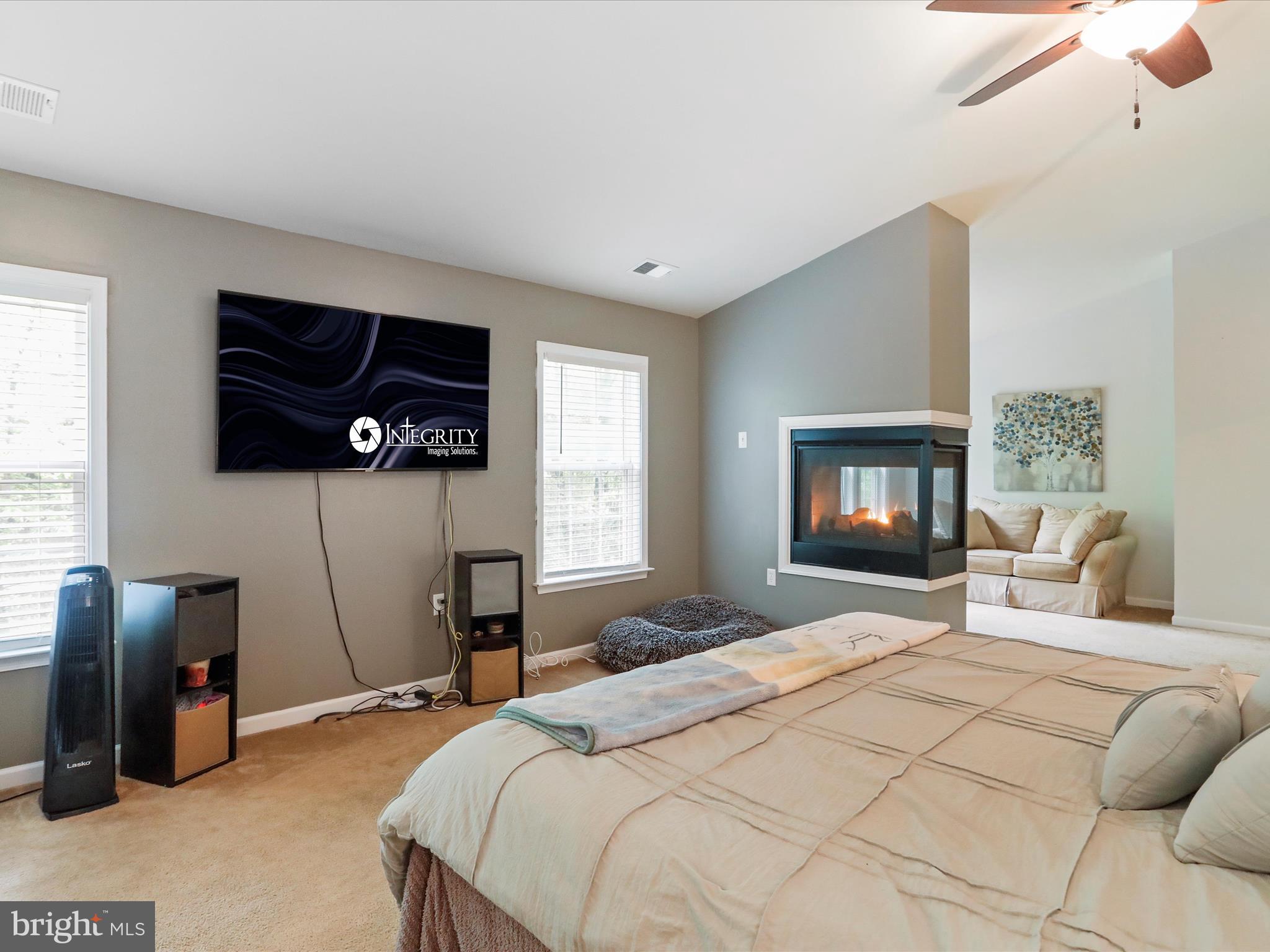 SHERWOOD FOREST - Residential