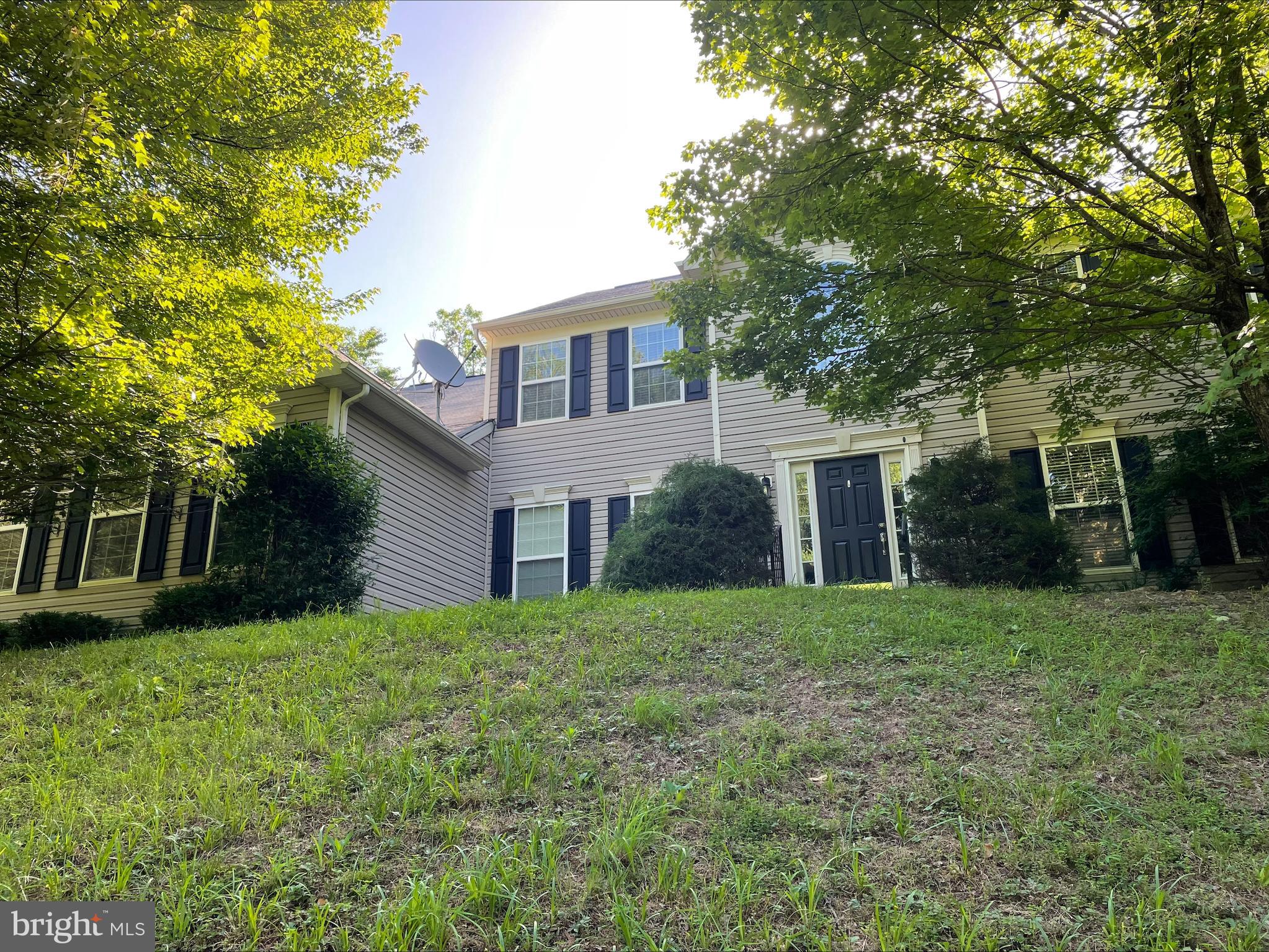 SHERWOOD FOREST - Residential