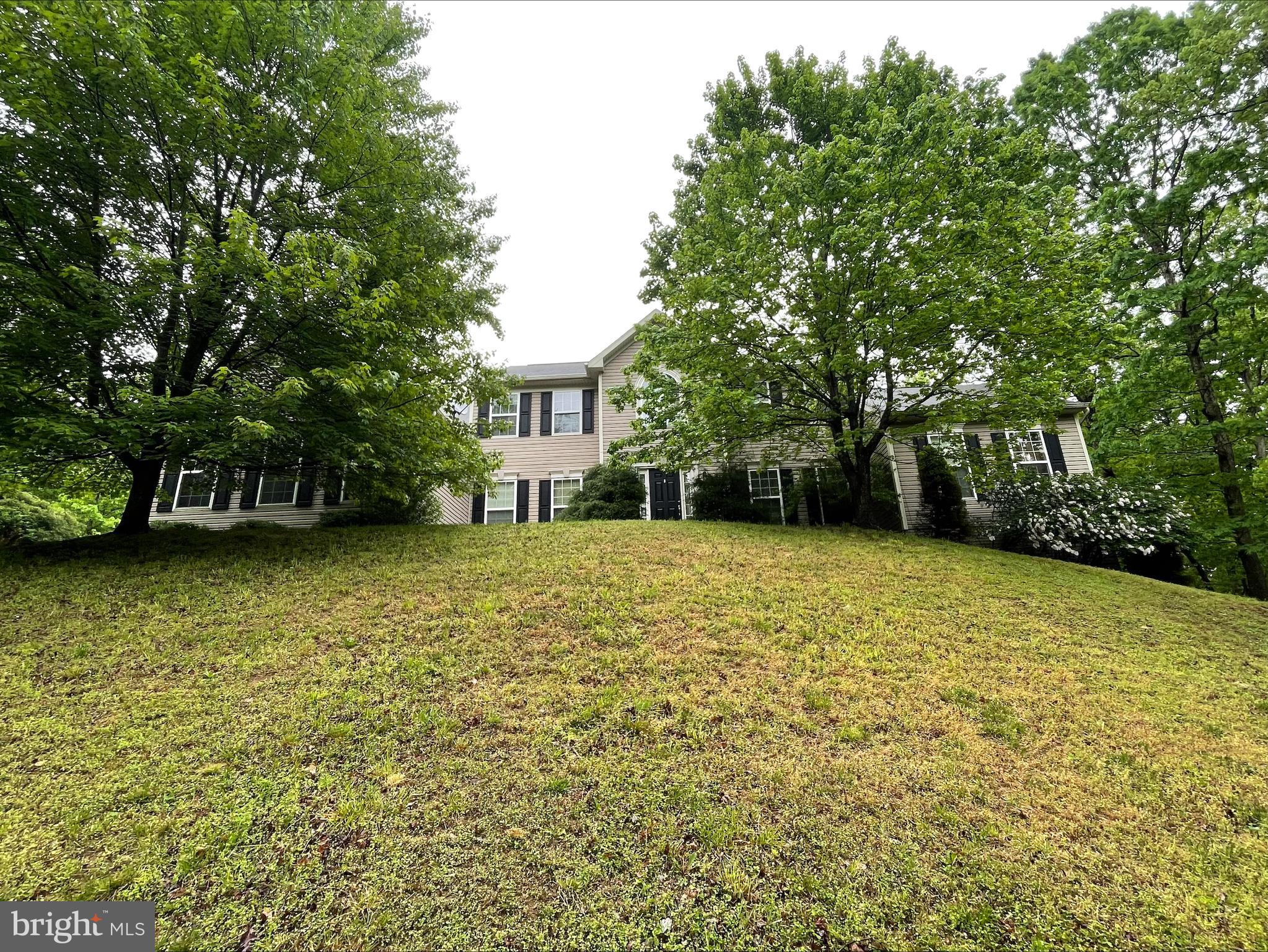 SHERWOOD FOREST - Residential