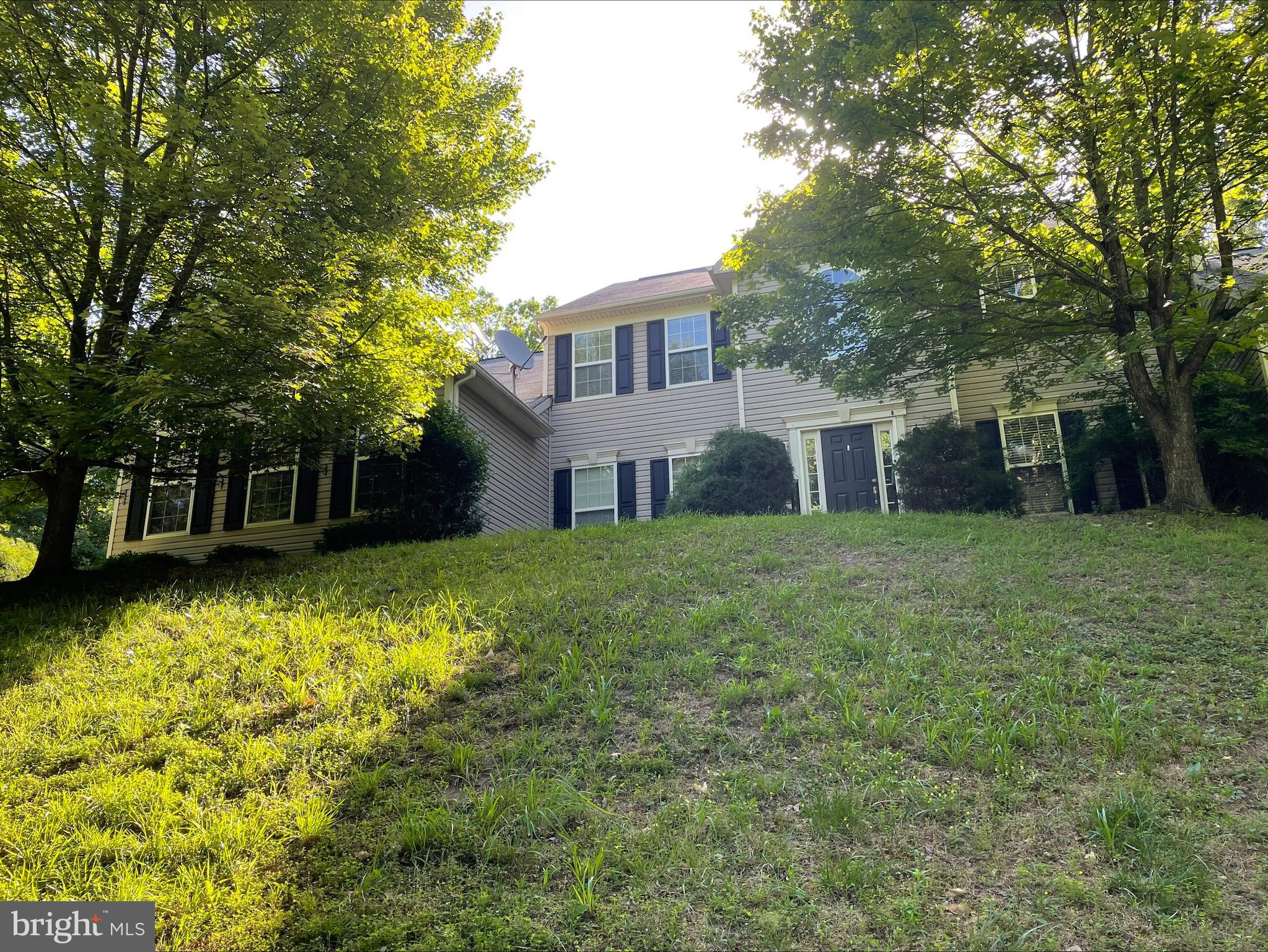 SHERWOOD FOREST - Residential