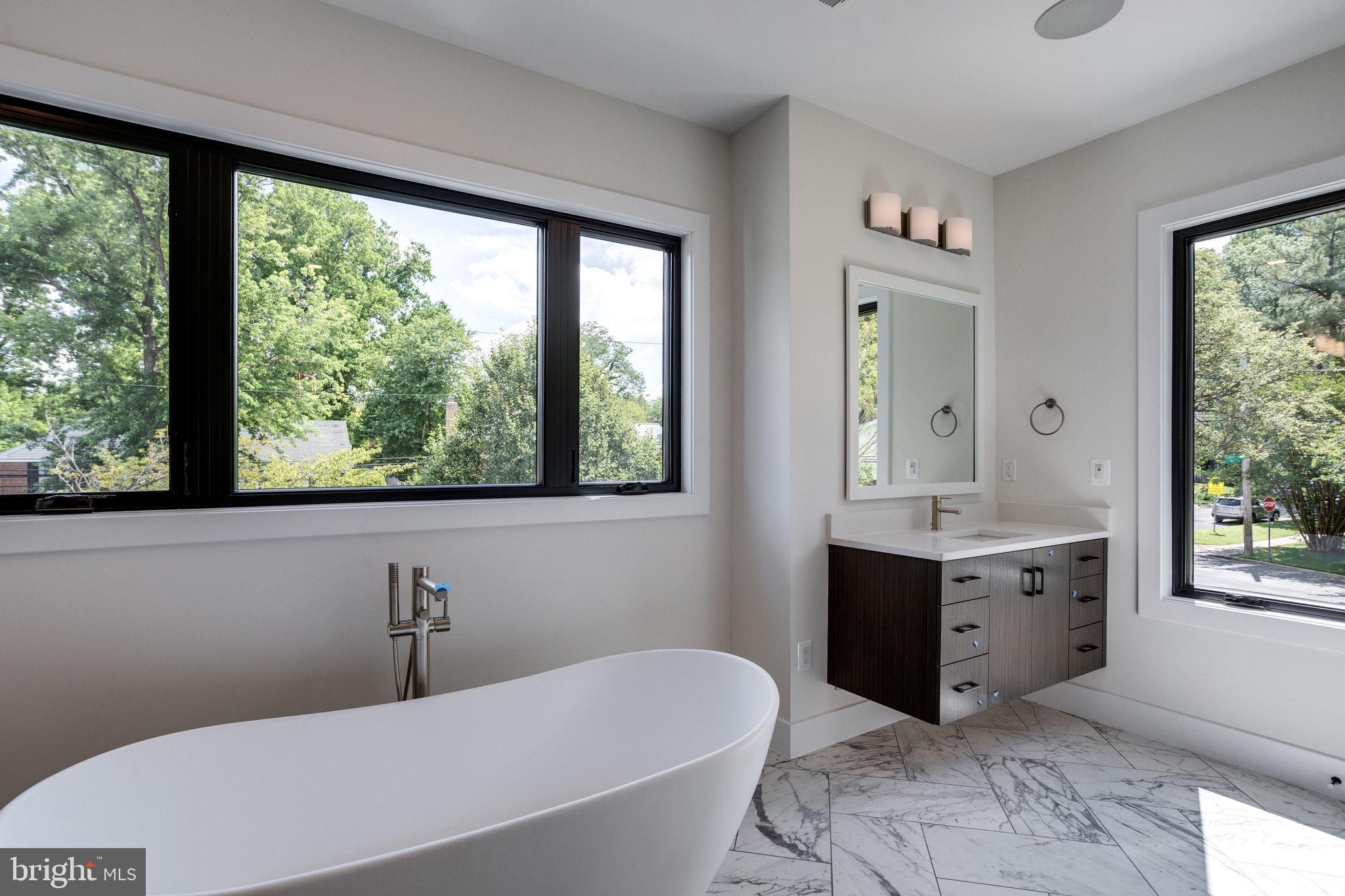 CHEVY CHASE MANOR - Residential