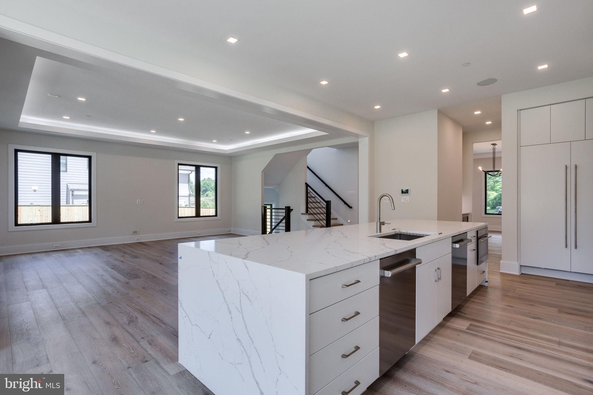 CHEVY CHASE MANOR - Residential