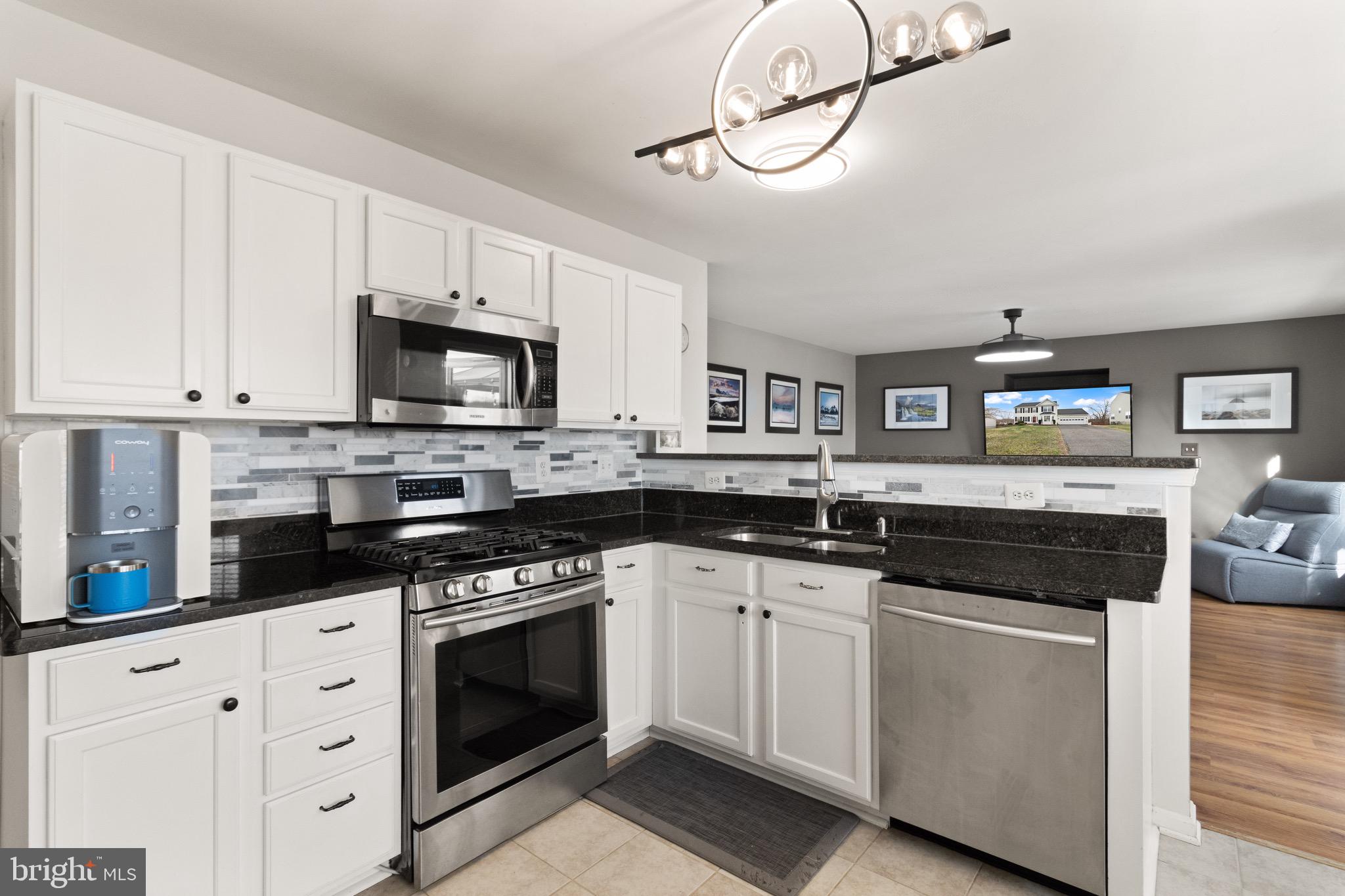 SALEM FIELDS - Residential