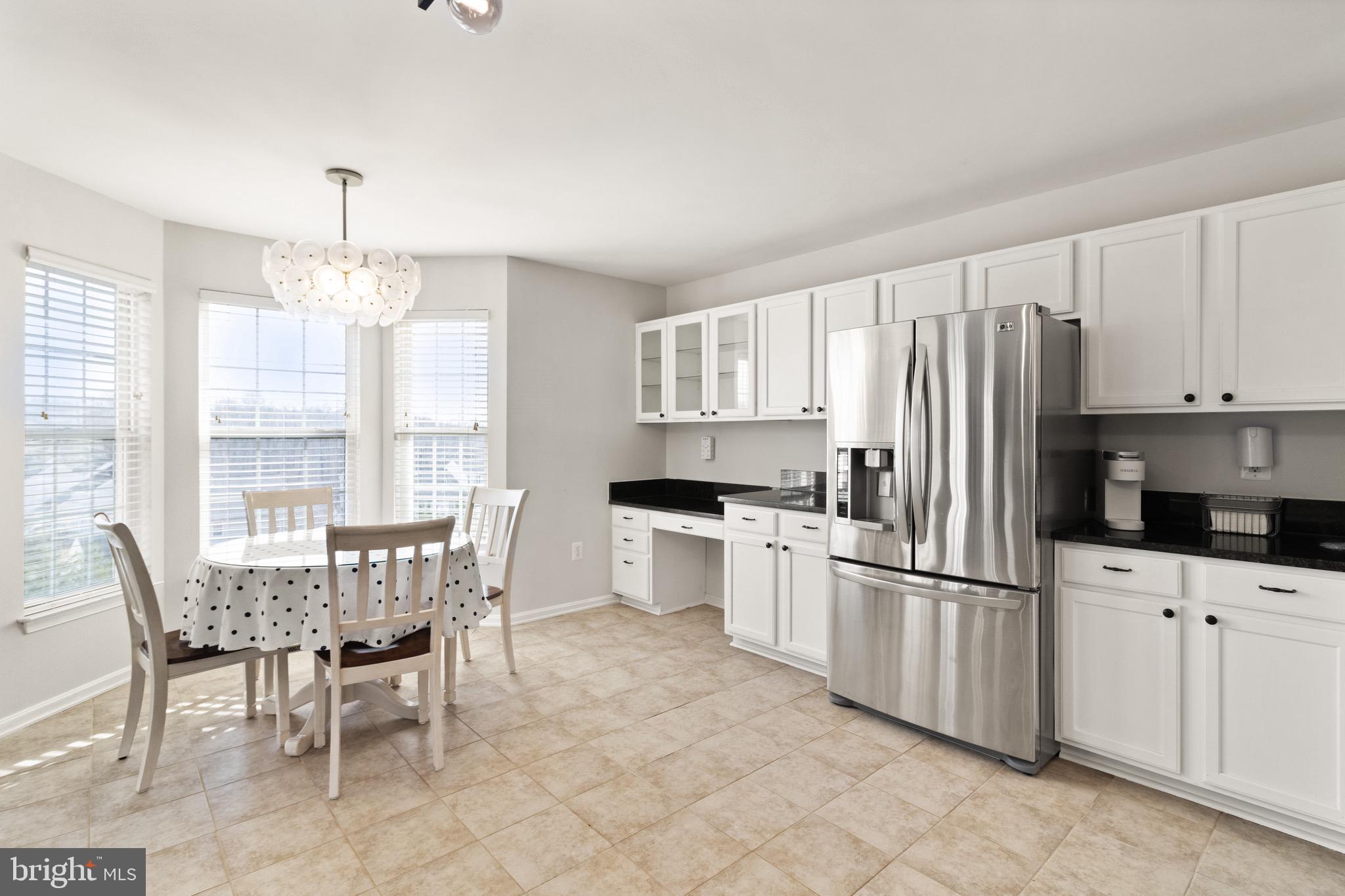 6914 VERSAILLE DRIVE