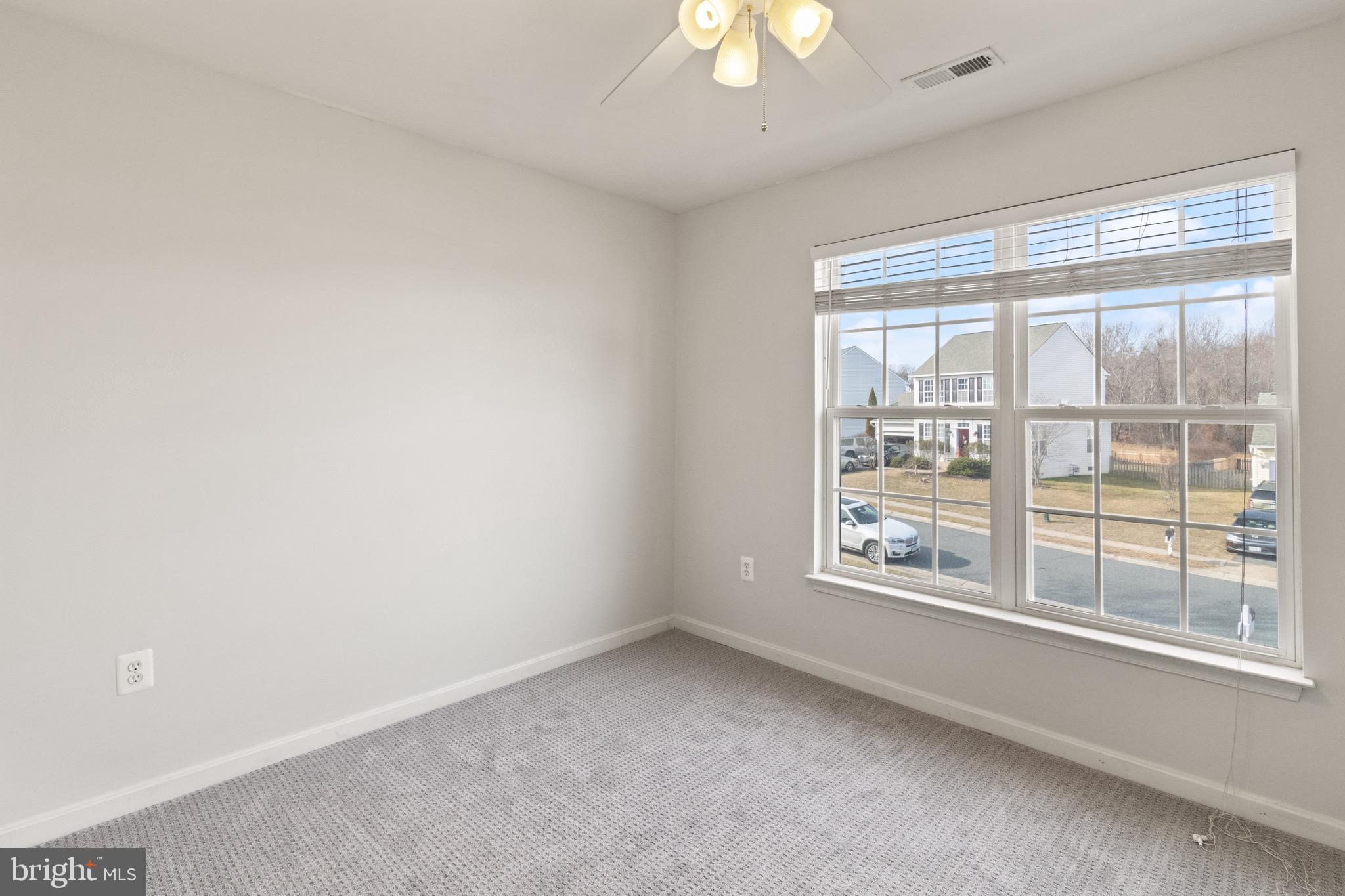 SALEM FIELDS - Residential