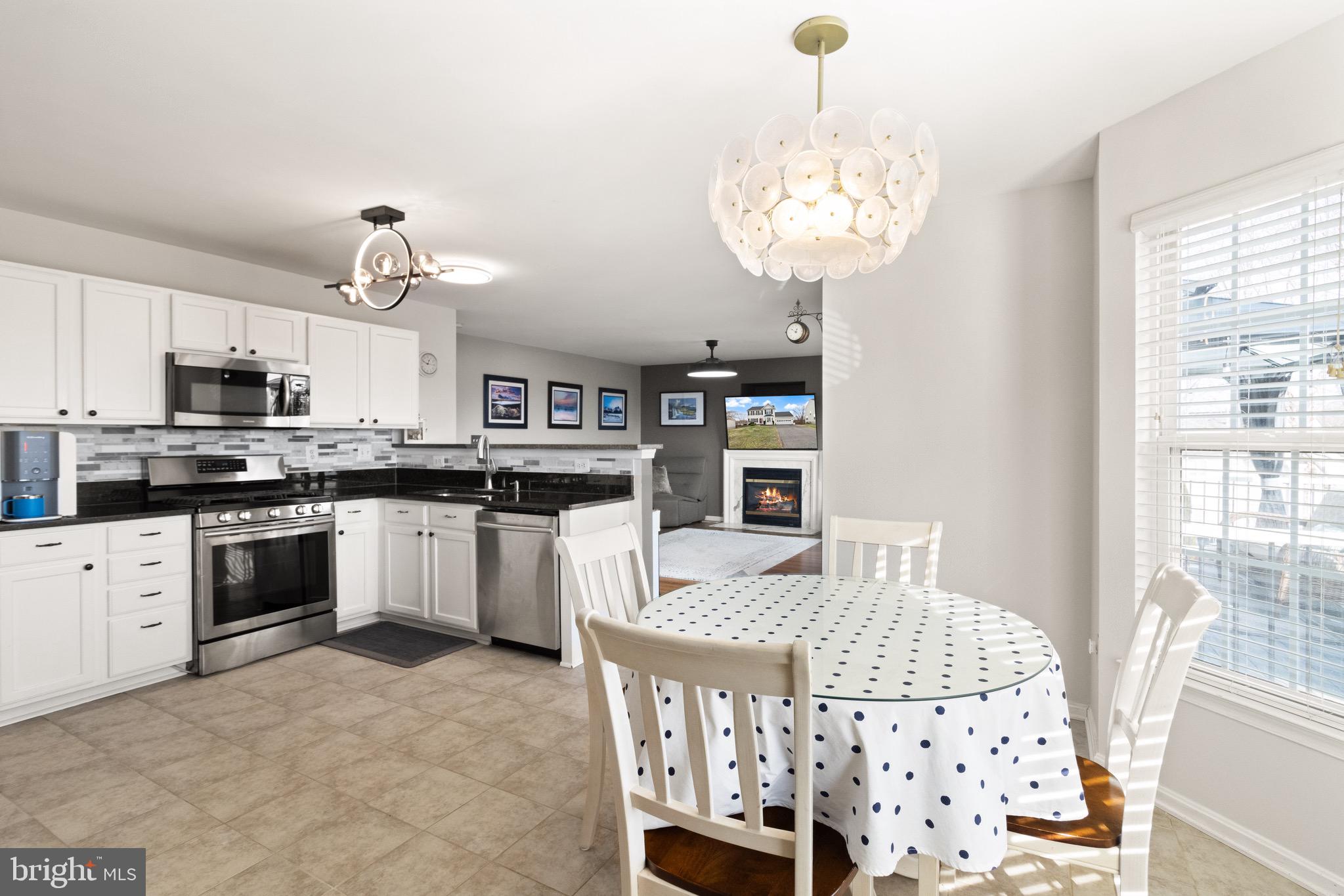 SALEM FIELDS - Residential