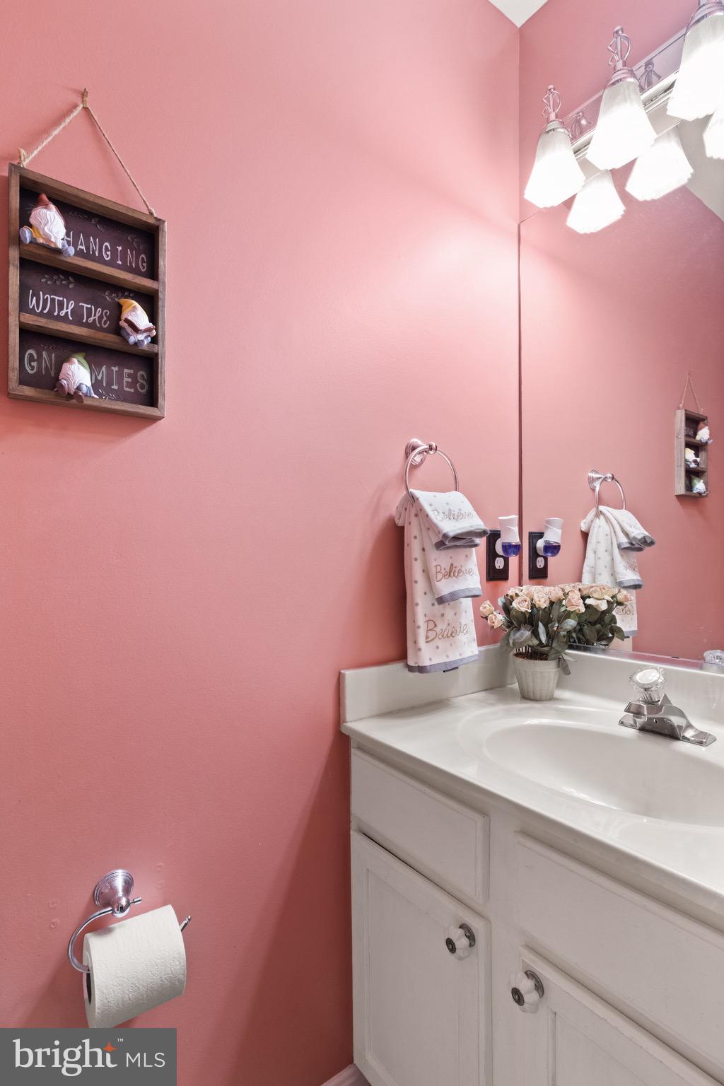 SALEM FIELDS - Residential