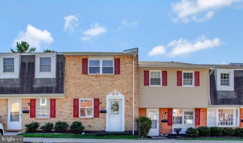 Welcome to 34 Heritage Court, a charming townhouse nestled in the heart of Annapolis. This 2-bedroom, 1.5-bath home offers a comfortable layout with thoughtful updates and inviting spaces.
The main level features a spacious living room, perfect for relaxing or entertaining. The kitchen is designed with both style and function in mind, showcasing sleek granite countertops, stainless steel appliances, and a dining area with direct access to the private patio—ideal for outdoor dining or morning coffee.
Upstairs, you’ll find the primary bedroom along with a second bedroom, both filled with natural light. A full bathroom completes the upper level, offering convenience and comfort.
With its modern finishes, functional floor plan, and desirable Annapolis location, this home is a wonderful opportunity for anyone seeking low-maintenance living close to shopping, dining, and commuter routes.
Mortgage savings may be available for buyers of this listing