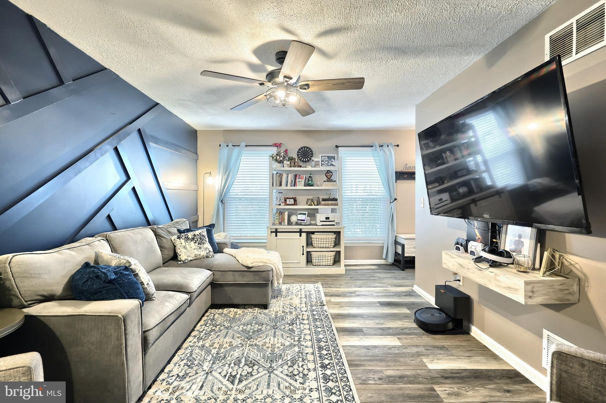 CHAPEL HILL - Residential