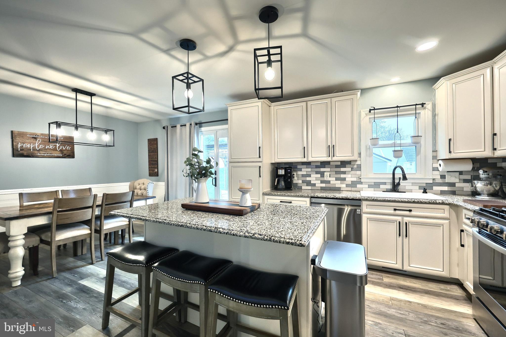 CHAPEL HILL - Residential