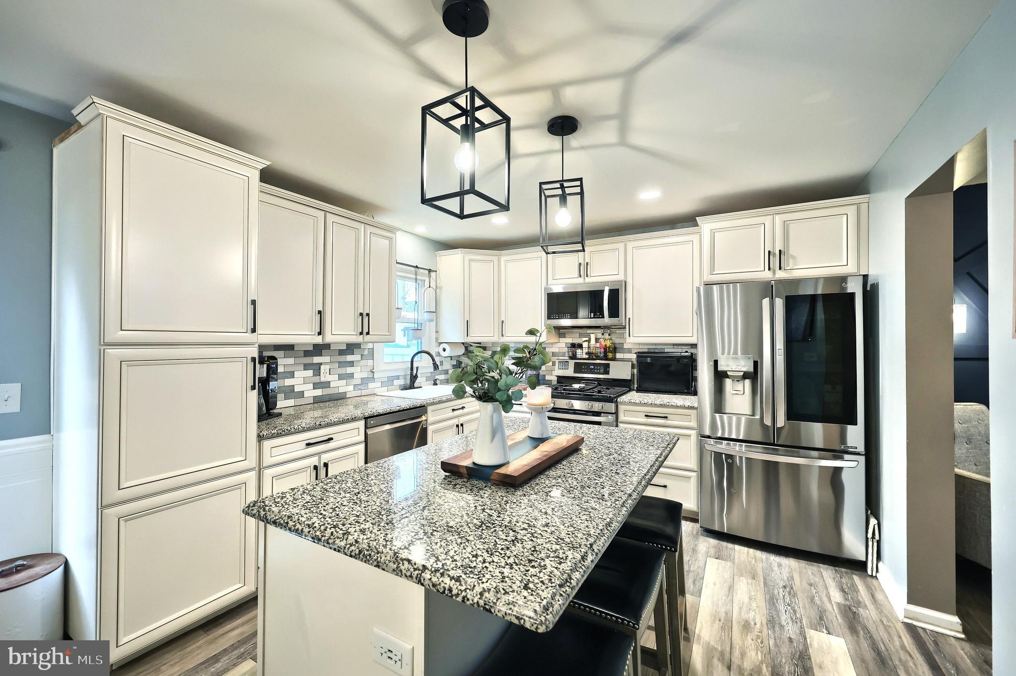 CHAPEL HILL - Residential