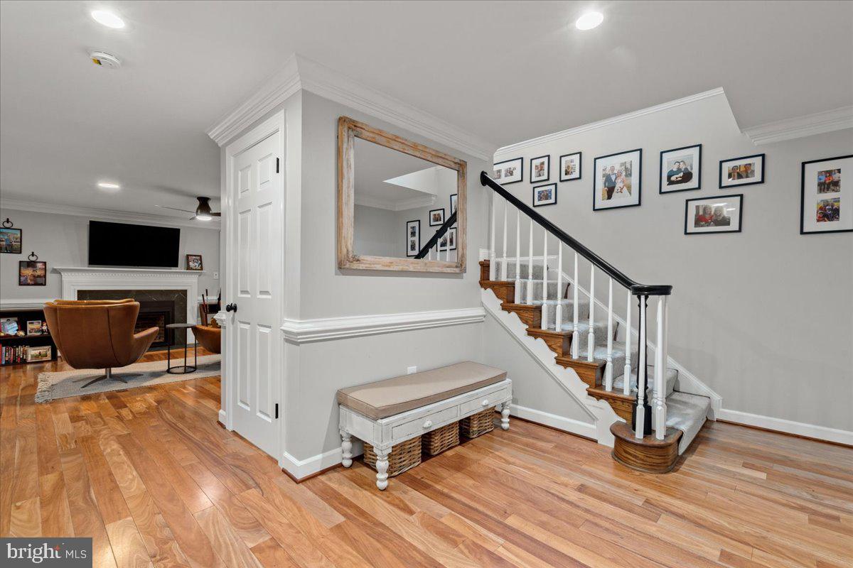 HAMPTONS OF MCLEAN - Residential