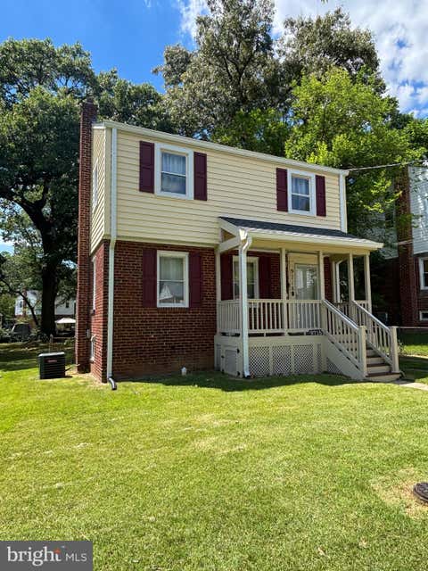 Homes For Sale - 9718 51st Avenue<br/> COLLEGE PARK, MD 20740