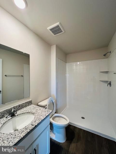 WEST WIND - Residential Lease