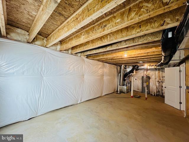 WEST WIND - Residential Lease