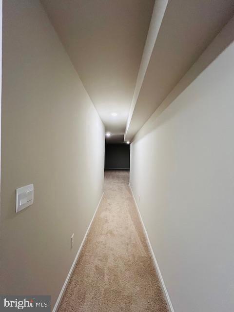 WEST WIND - Residential Lease